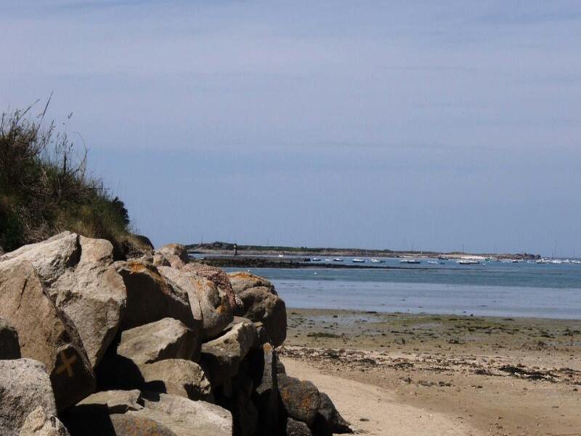 Knus appartement met zeezicht op Île Grande, vlakbij de Roze Granietkust - foto 13