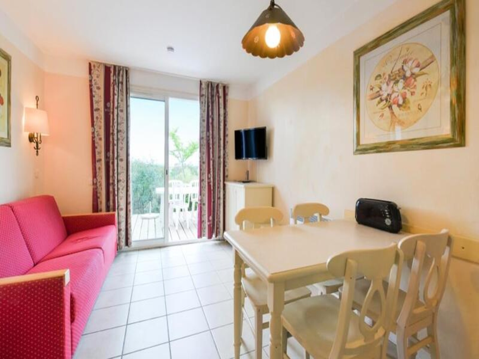 Knus appartement in Grospierres met terras en uitzicht, dichtbij de Ardèche - foto 26