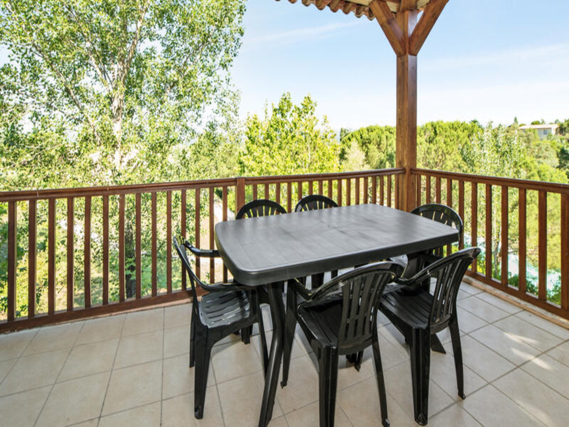 Rustiek appartement met terras en zwembad in de Ardèche - foto 17