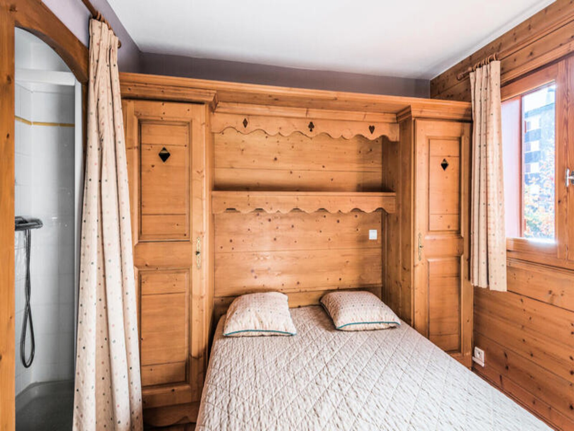 Authentiek chaletappartement voor 6 personen in Les Carroz met zwembad en sauna - foto 12