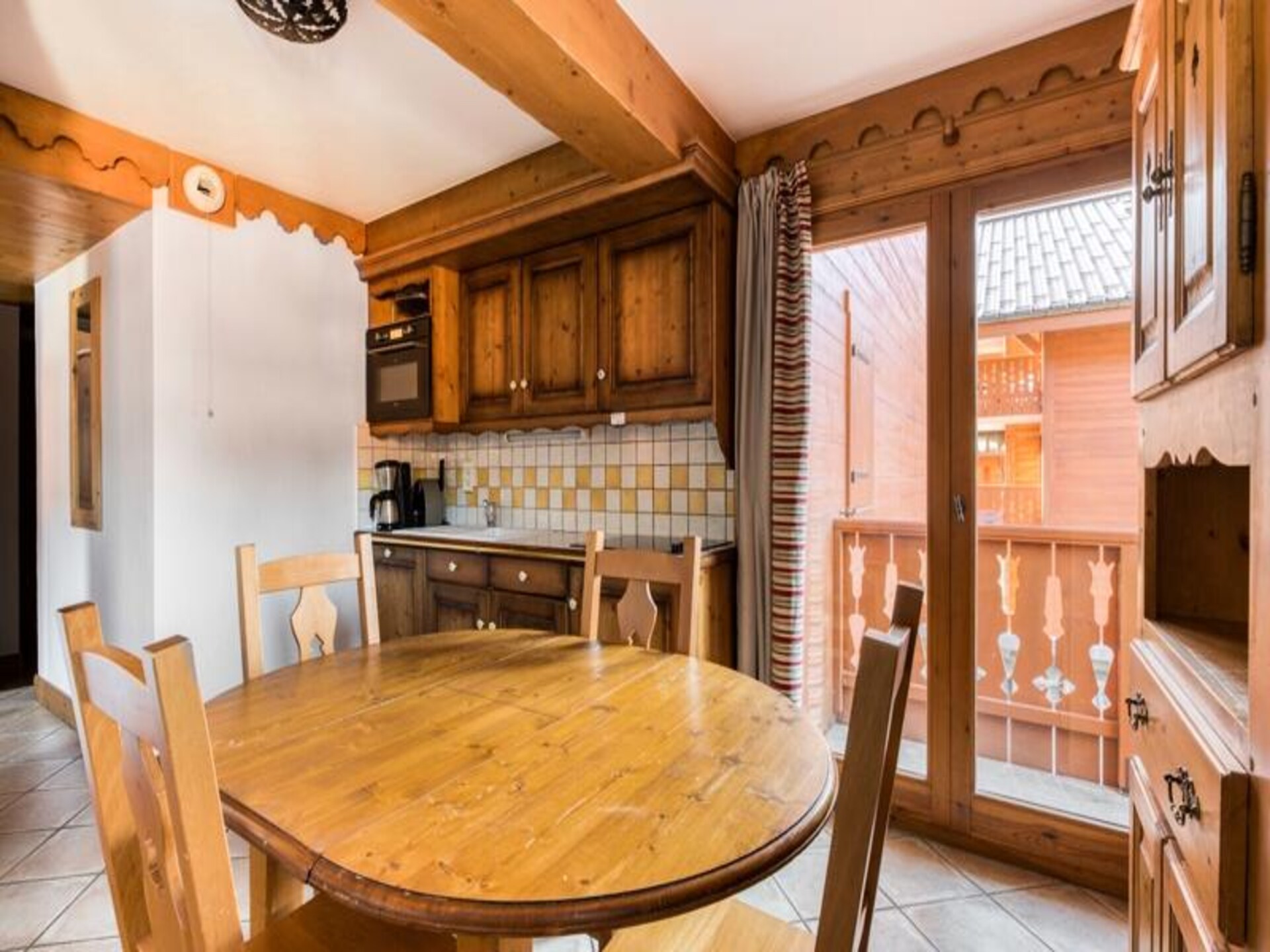 Knus appartement voor 5 in Carroz met zwembad, sauna & gratis pendeldienst - foto 20