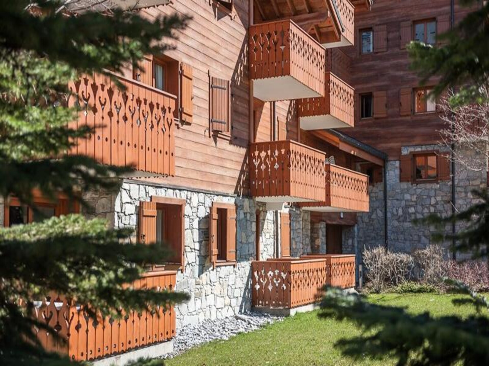 Authentiek bergappartement voor 6 personen met zwembad en sauna in Carroz d'Arâches - foto 5