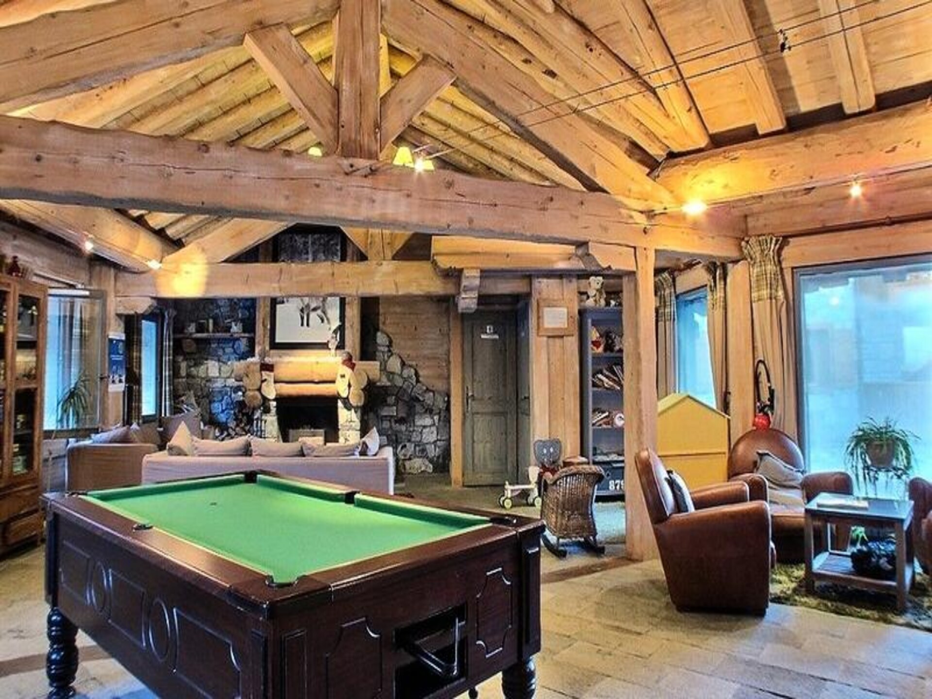 Authentiek chaletappartement 6p met zwembad, sauna & jacuzzi in Carroz - foto 25