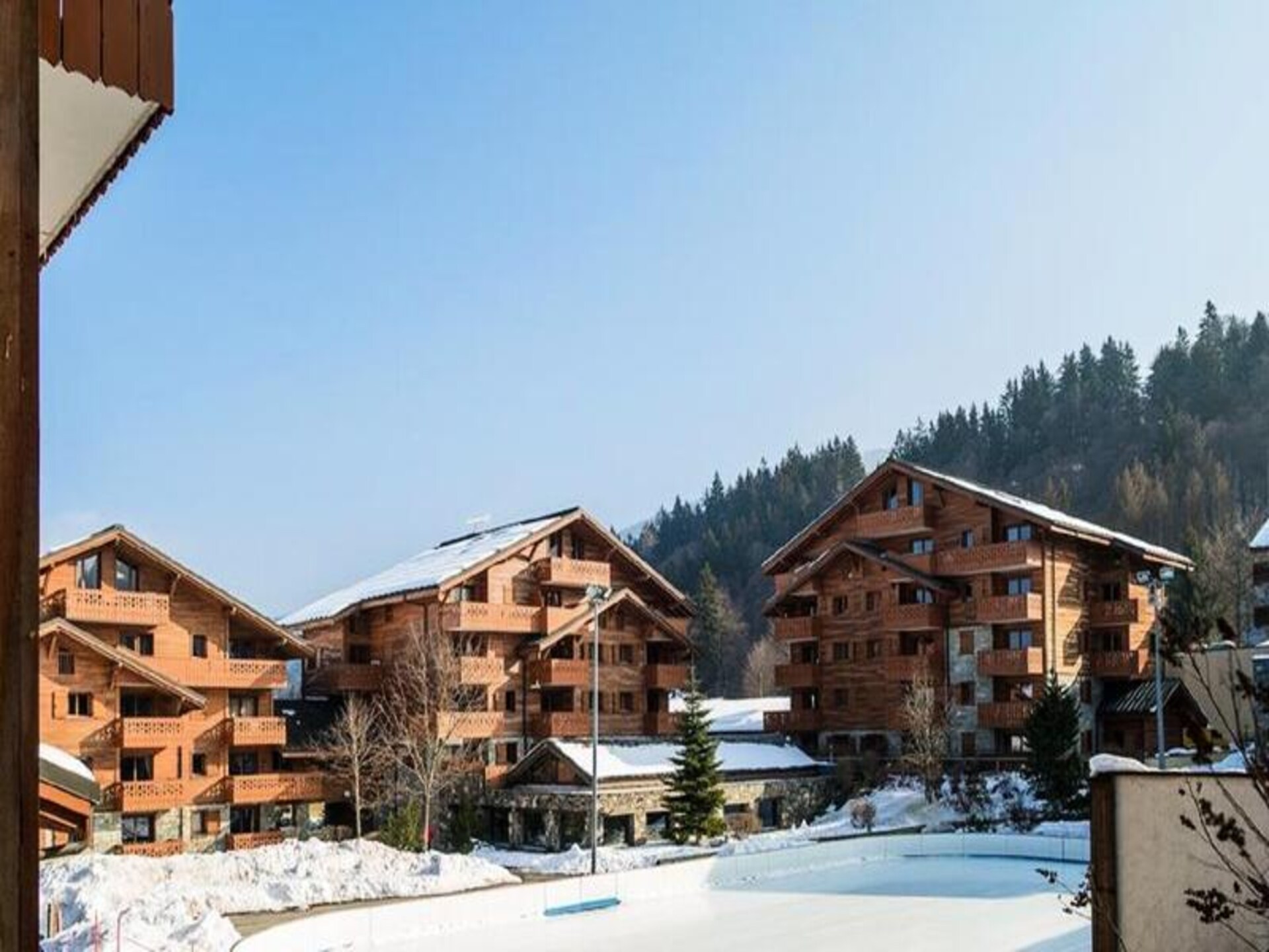 Authentiek chaletappartement 6p met zwembad, sauna & jacuzzi in Carroz - foto 32