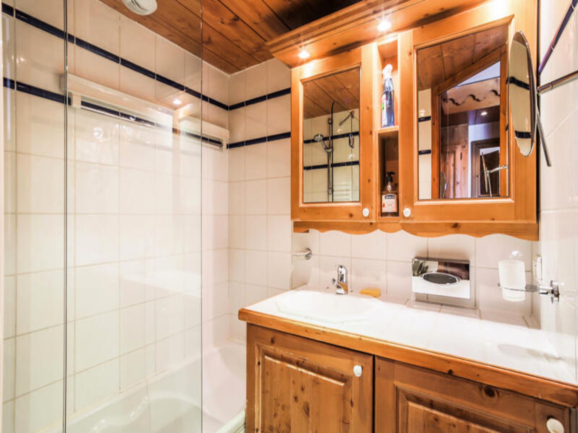 Authentiek appartement in Les Menuires met zwembad, sauna & uitzicht op 3 Vallees - foto 10