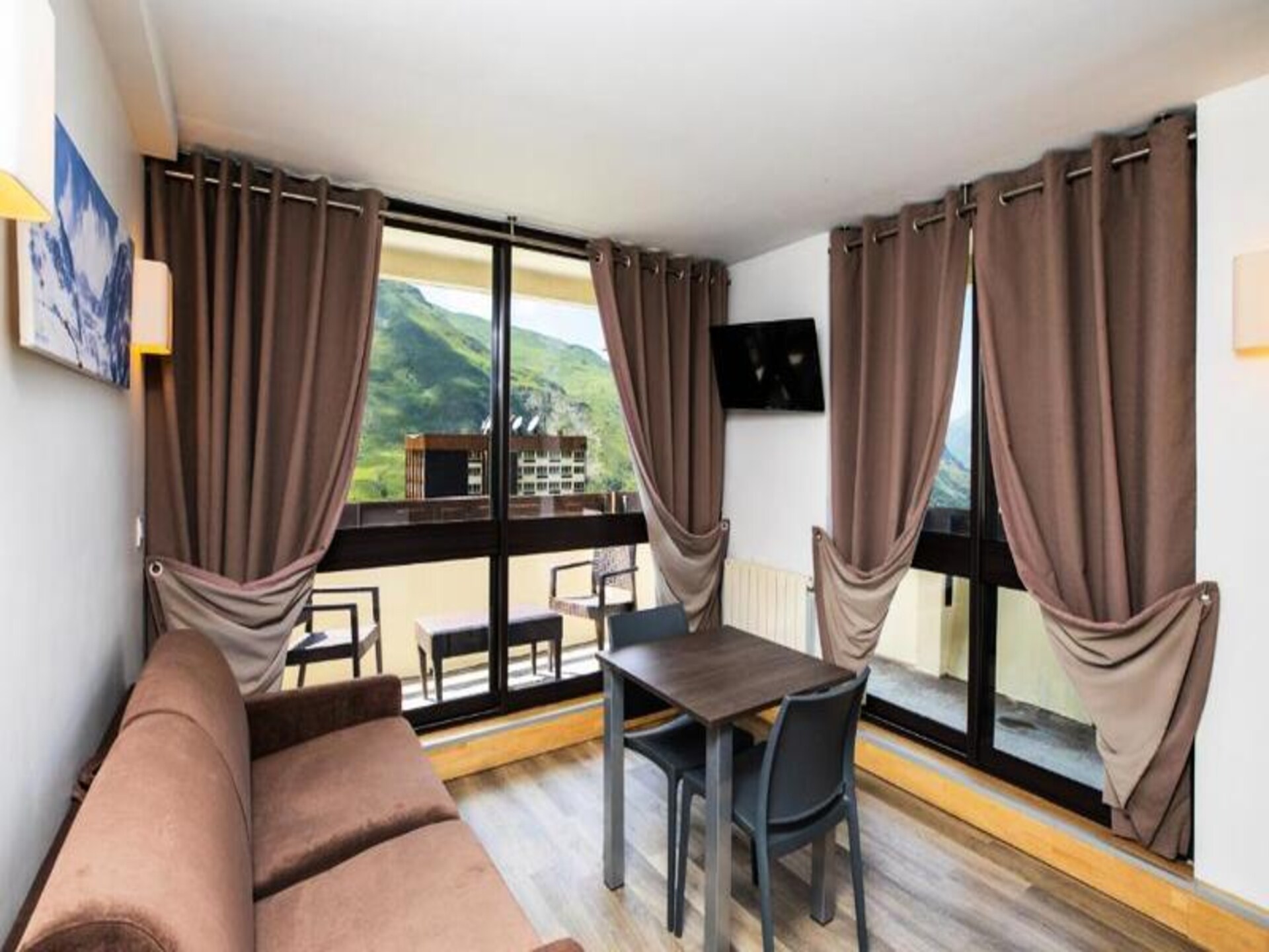 Knus 4-persoons appartement op 100m van de piste in Les Menuires - foto 10