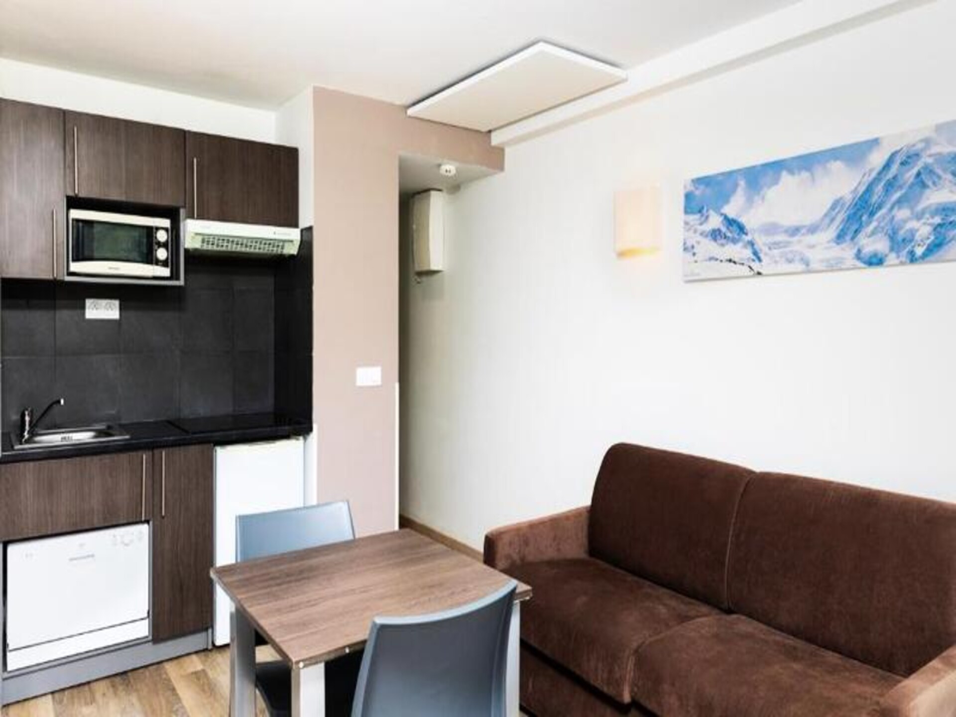 Authentiek appartement voor 6 personen, direct aan de piste in Les Menuires - foto 11