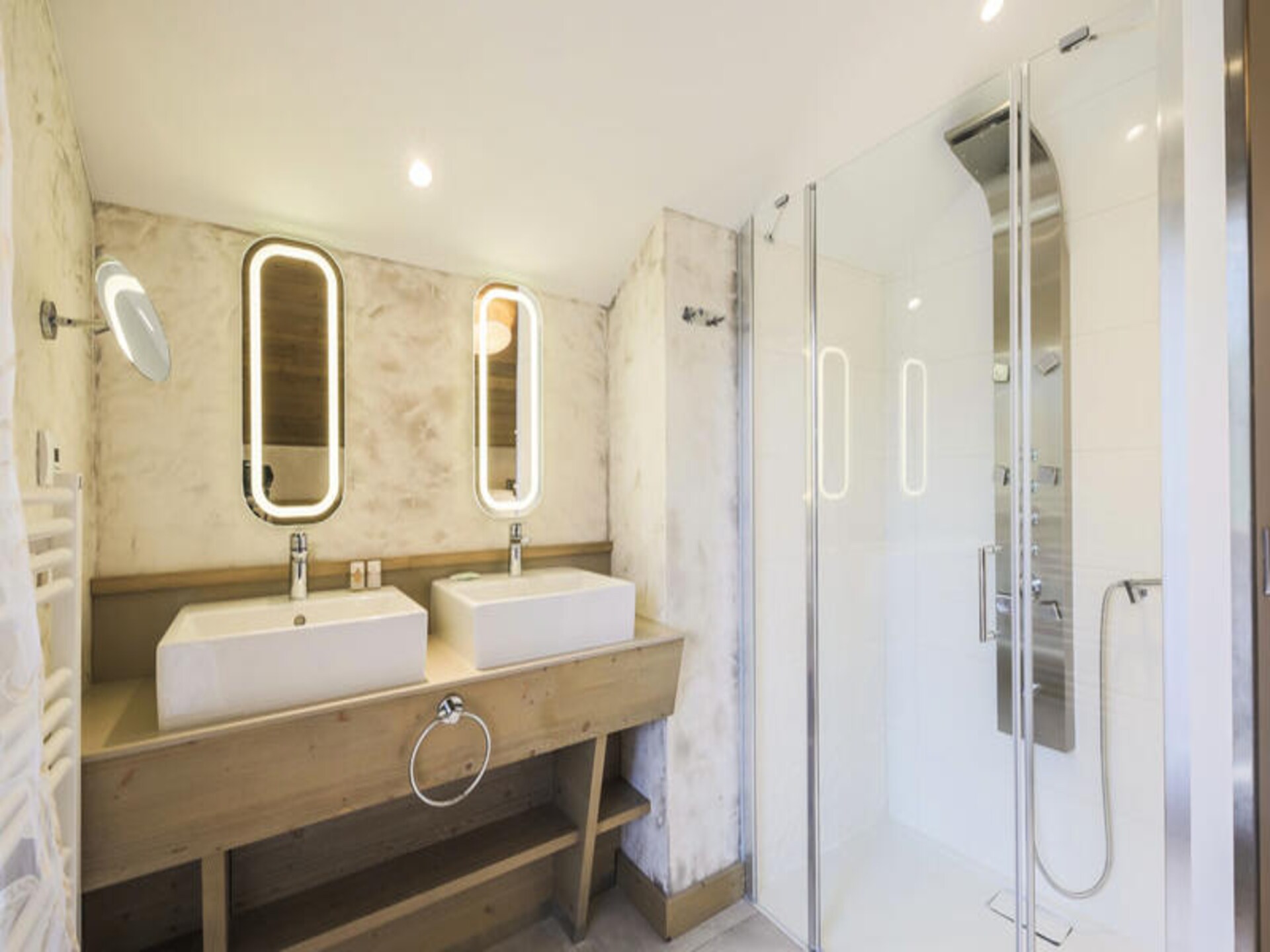 Luxe 8-persoons appartement in Méribel met zwembad, sauna en jacuzzi - foto 34