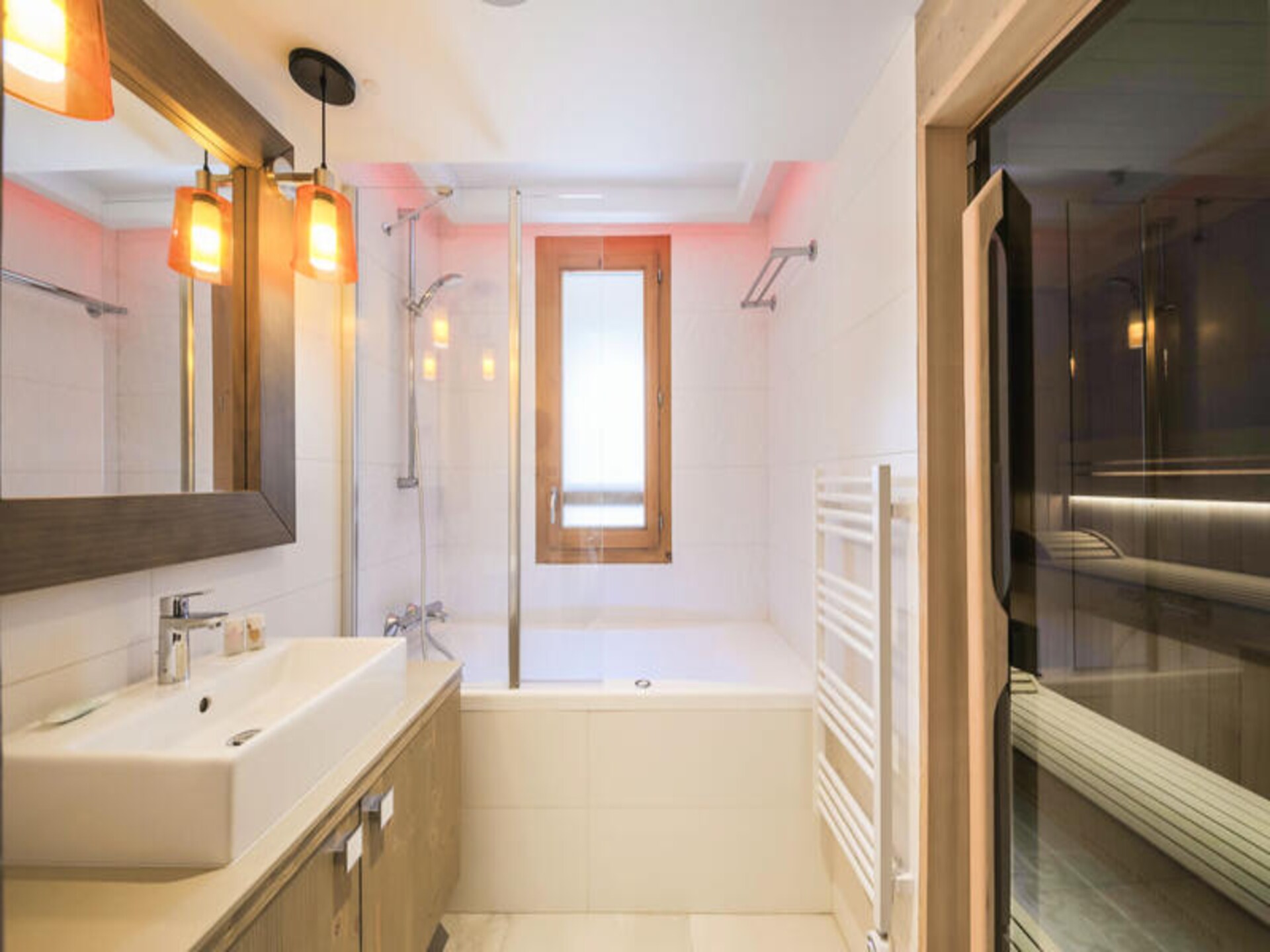 Luxe 8-persoons appartement in Méribel met zwembad, sauna en jacuzzi - foto 39