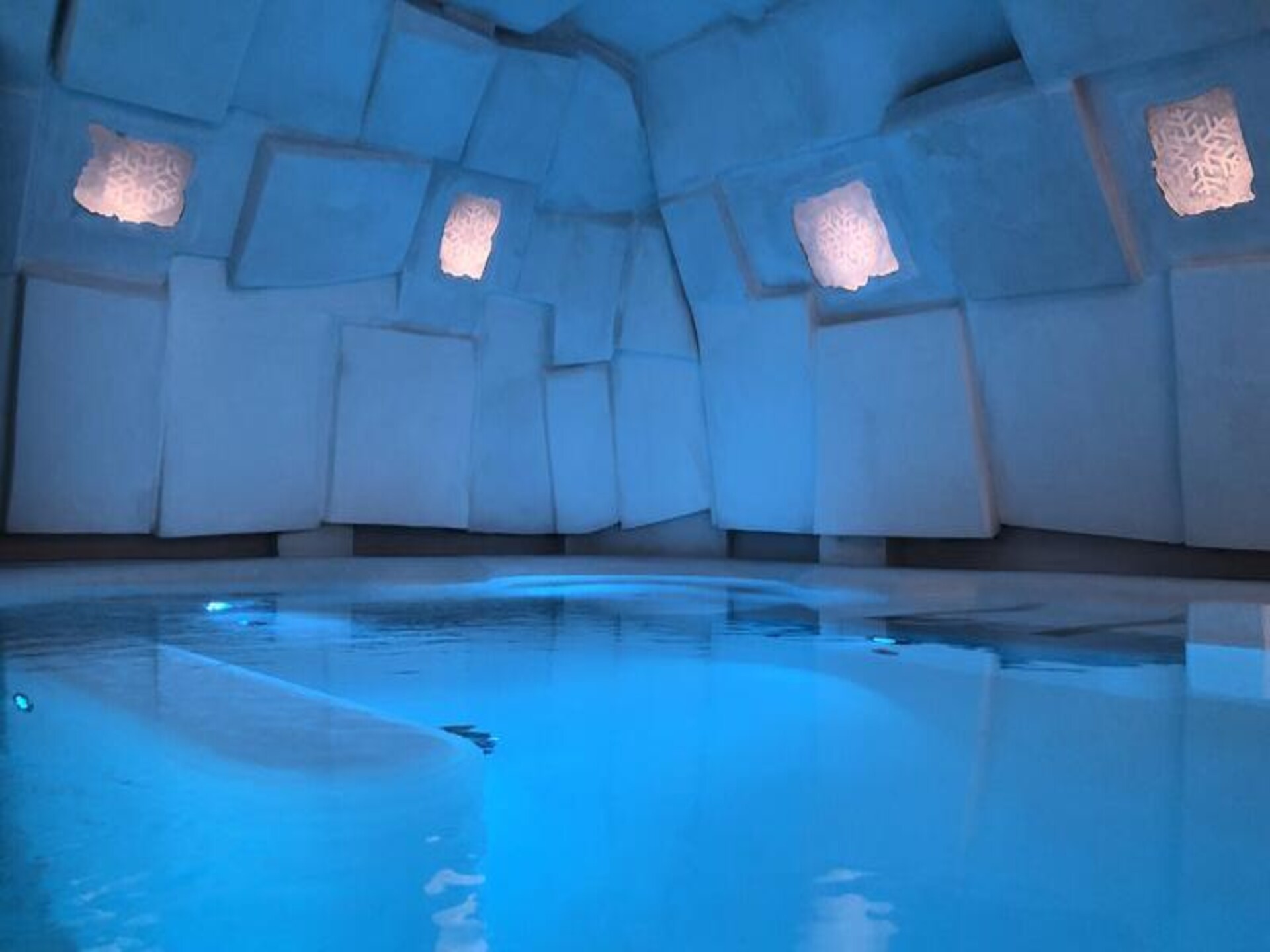 Elegant appartement in Méribel met toegang tot zwembad, sauna en hamam - foto 38
