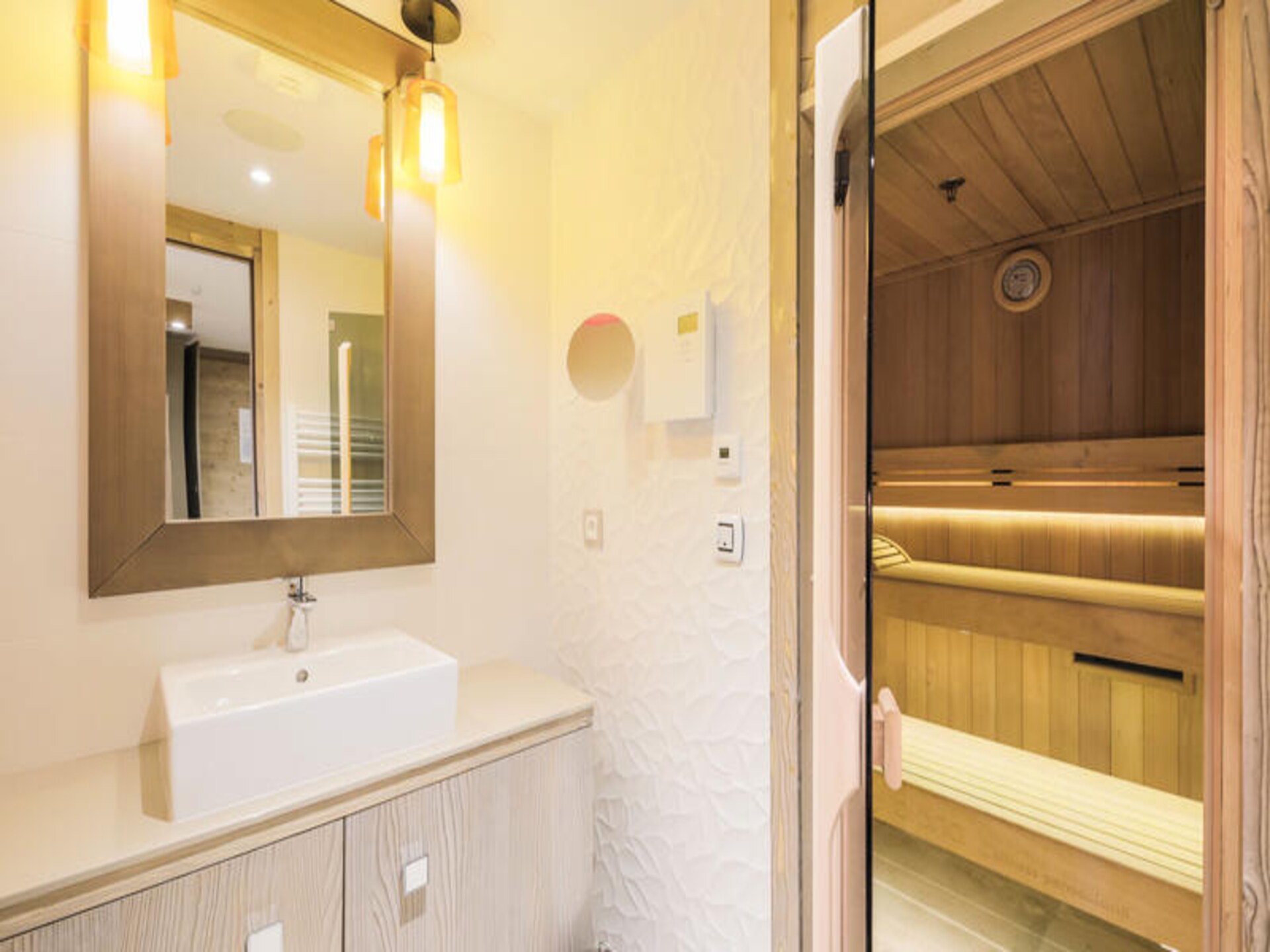 Premium 5-sterren appartement voor 8 personen in het hart van Méribel - foto 33