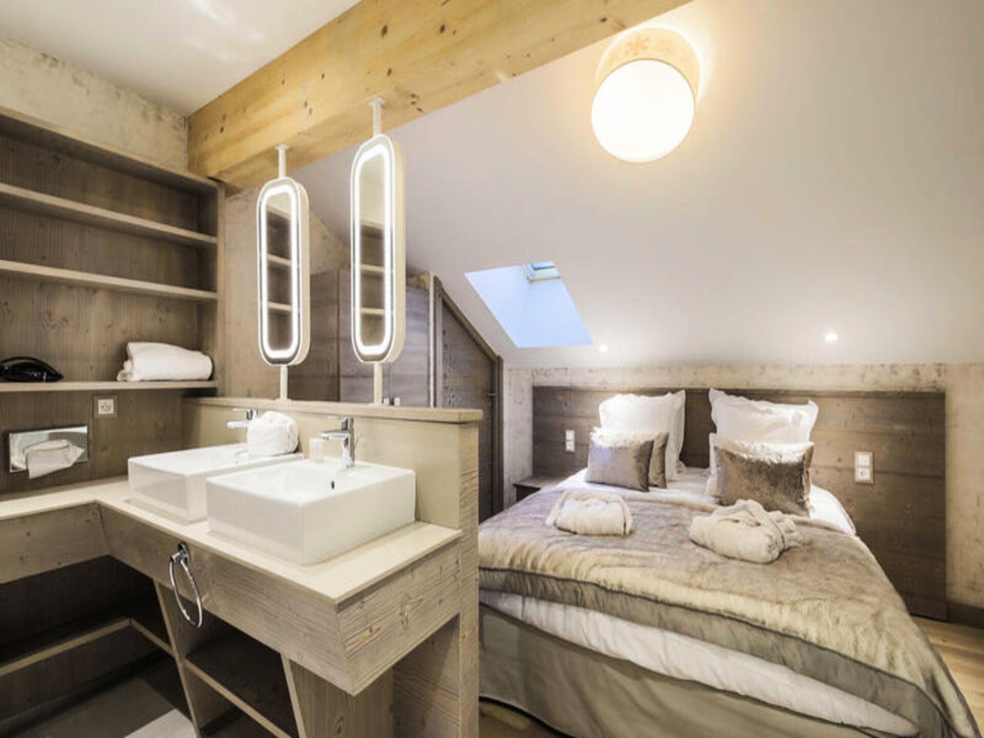 Luxe appartement in Méribel met zwembad, sauna en ski-in/ski-out mogelijkheid - foto 32