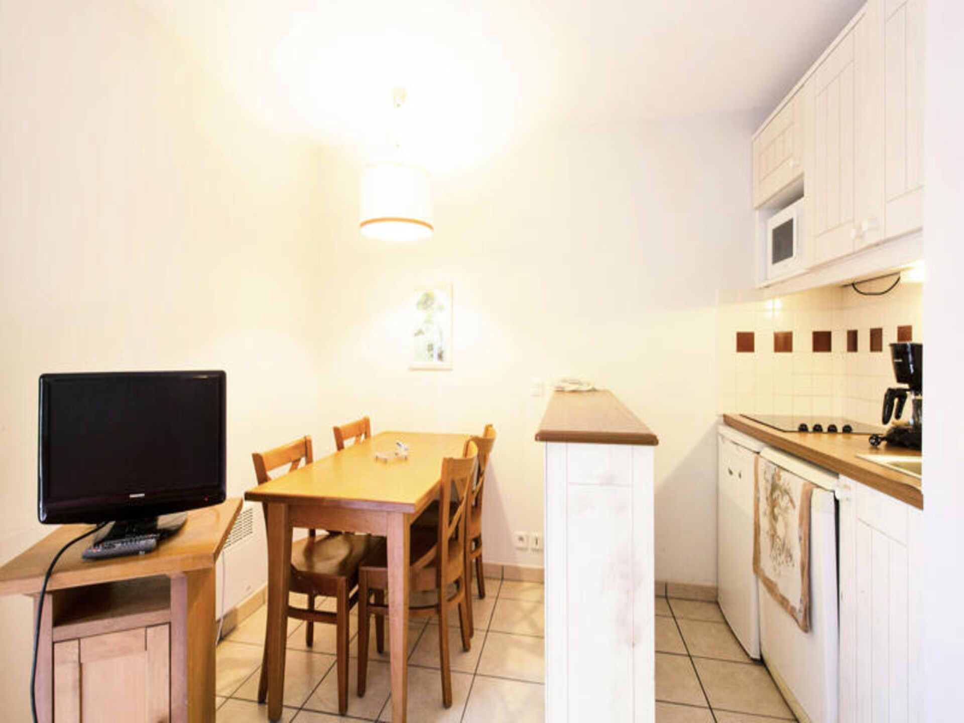 Knus appartement in Moliets met privézwembad, vlakbij het strand - foto 11
