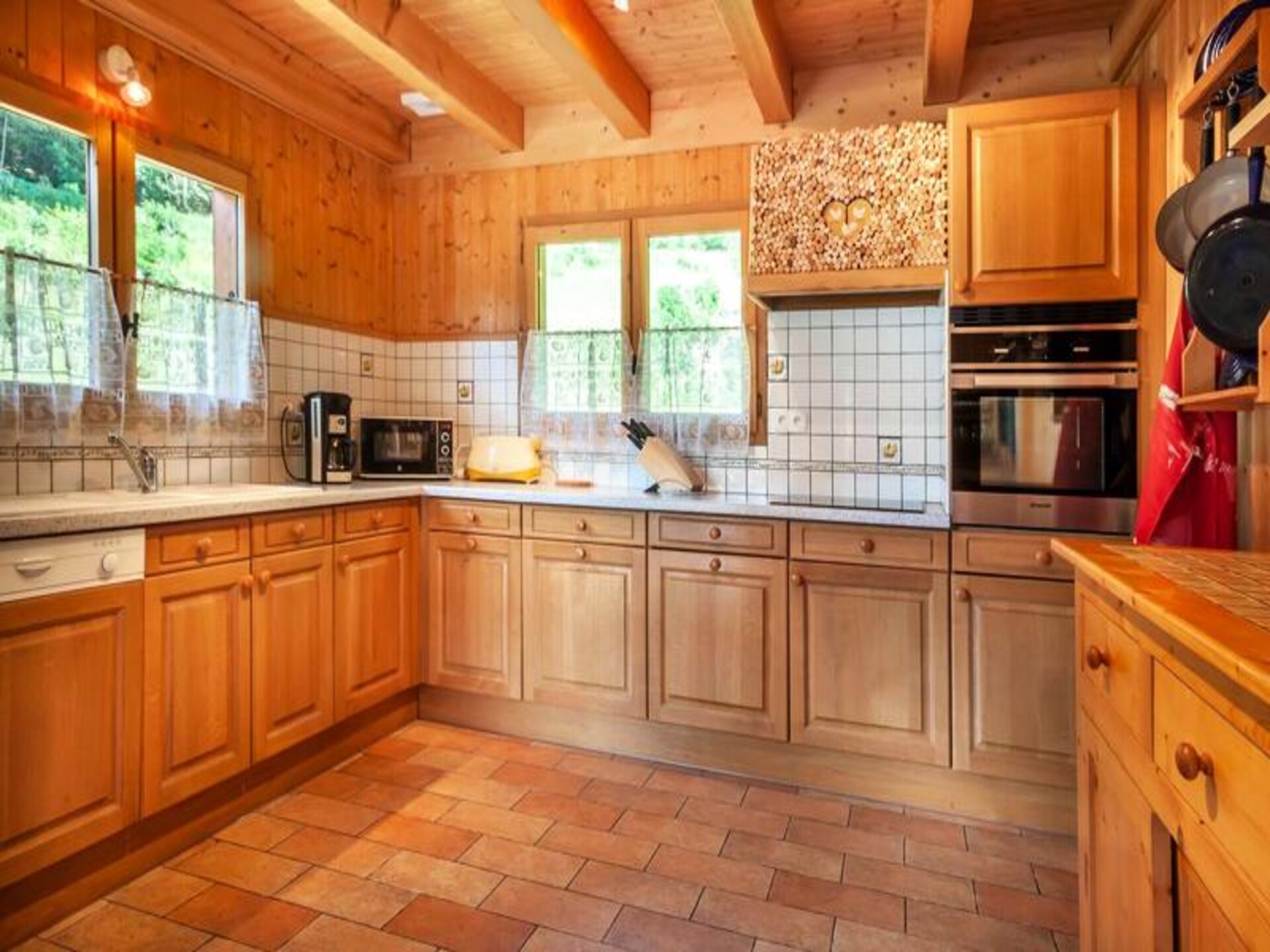 Chalet Clairvaux-Montriond: 14-persoons chalet met 5 suites bij Morzine - foto 4