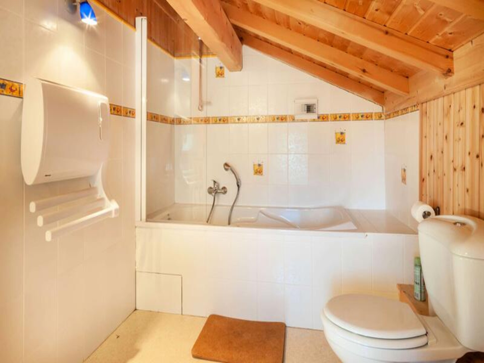Chalet Clairvaux-Montriond: 14-persoons chalet met 5 suites bij Morzine - foto 11