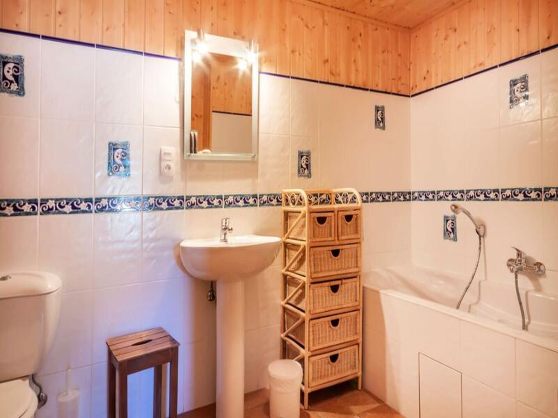 Chalet Clairvaux-Montriond: 14-persoons chalet met 5 suites bij Morzine - foto 17