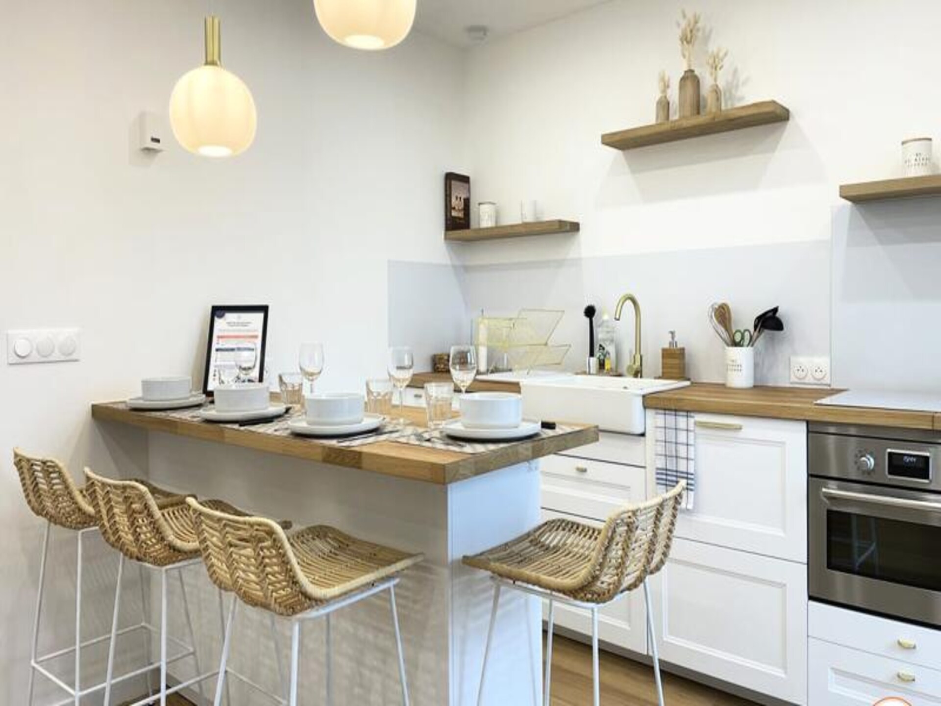 Chic appartement op 30 meter van het strand met uitzicht op zee en platteland - foto 2