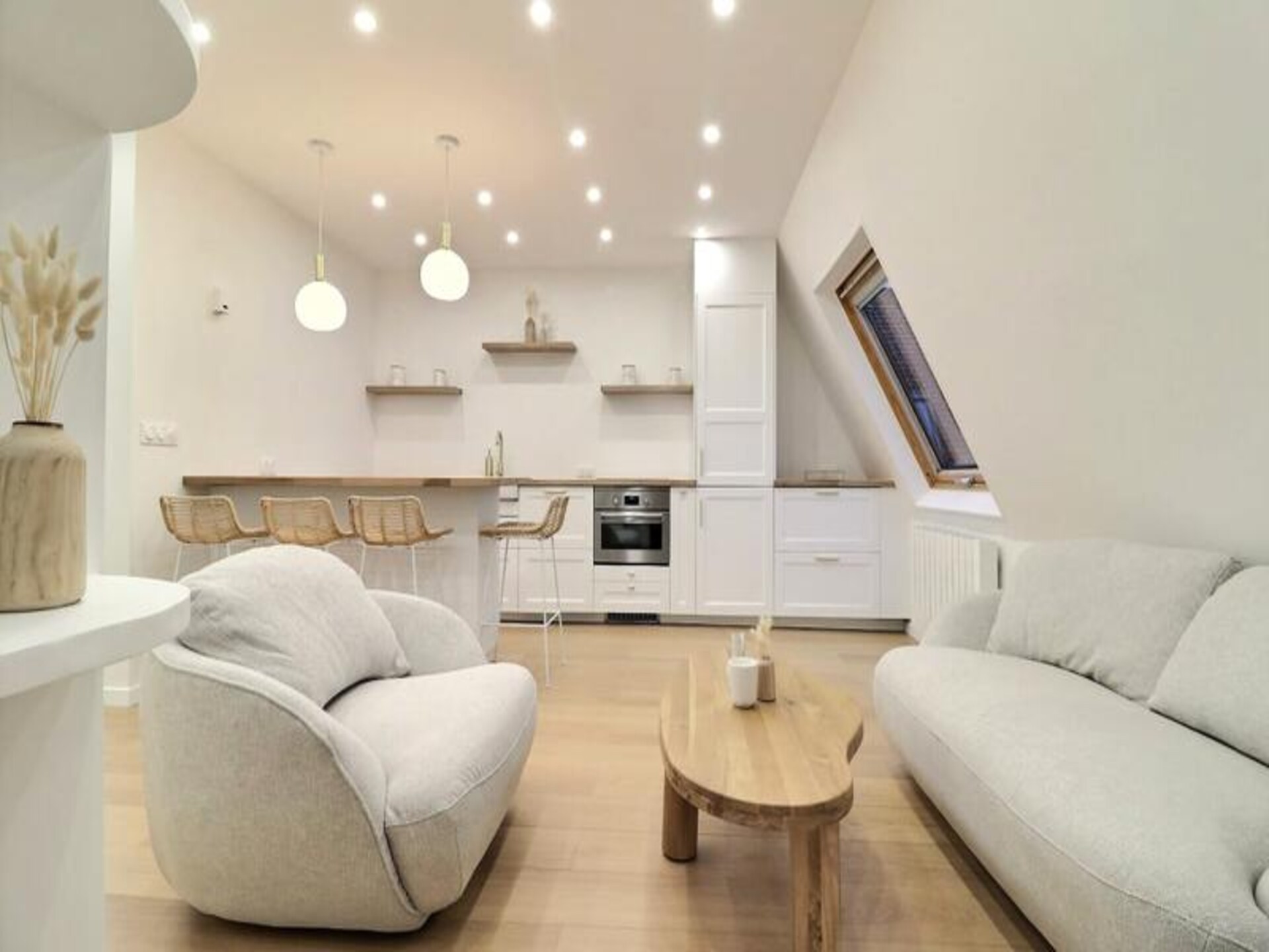 Chic appartement op 30 meter van het strand met uitzicht op zee en platteland - foto 6