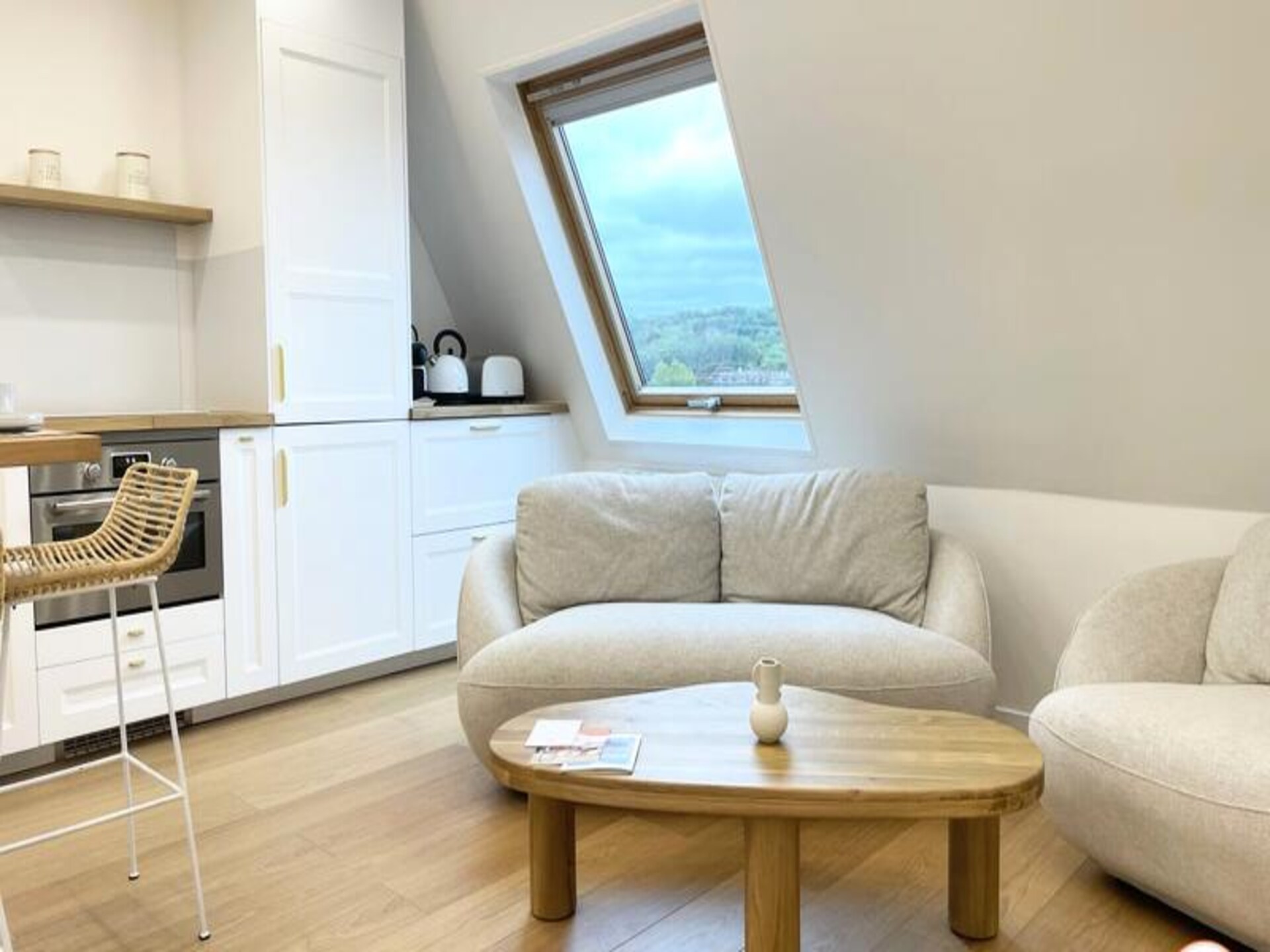Chic appartement op 30 meter van het strand met uitzicht op zee en platteland - foto 8