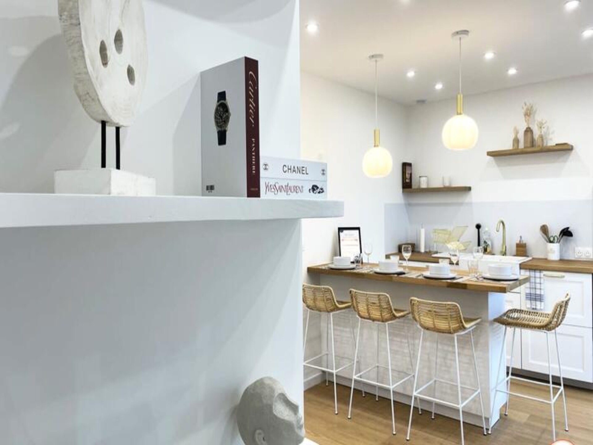 Chic appartement op 30 meter van het strand met uitzicht op zee en platteland - foto 13