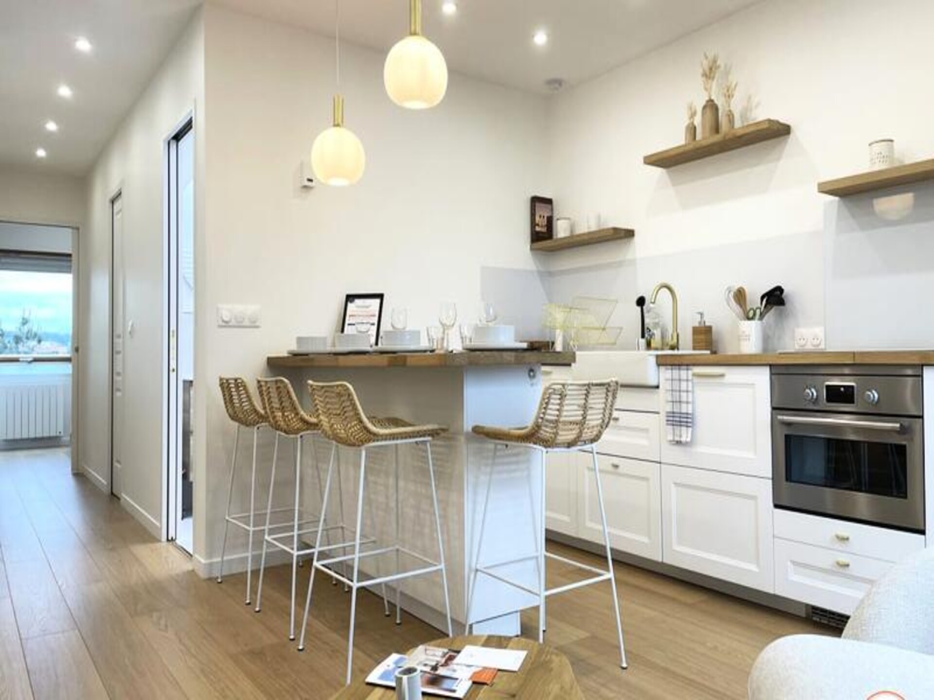 Chic appartement op 30 meter van het strand met uitzicht op zee en platteland - foto 14