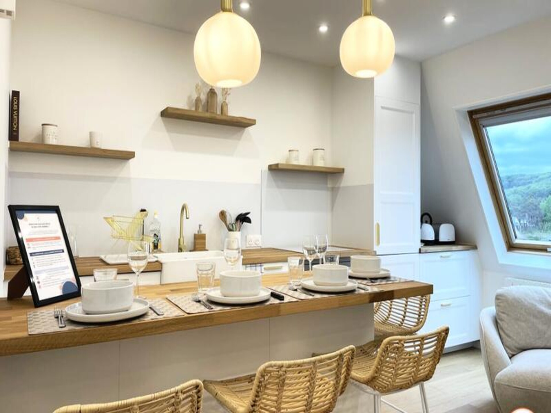 Chic appartement op 30 meter van het strand met uitzicht op zee en platteland - foto 15
