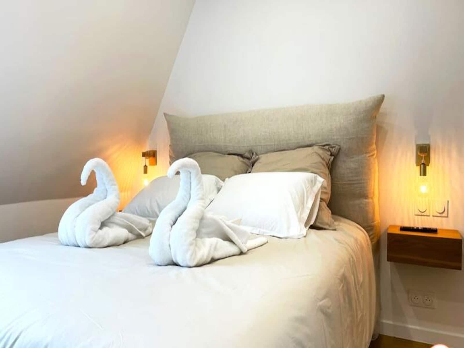 Chic appartement op 30 meter van het strand met uitzicht op zee en platteland - foto 26