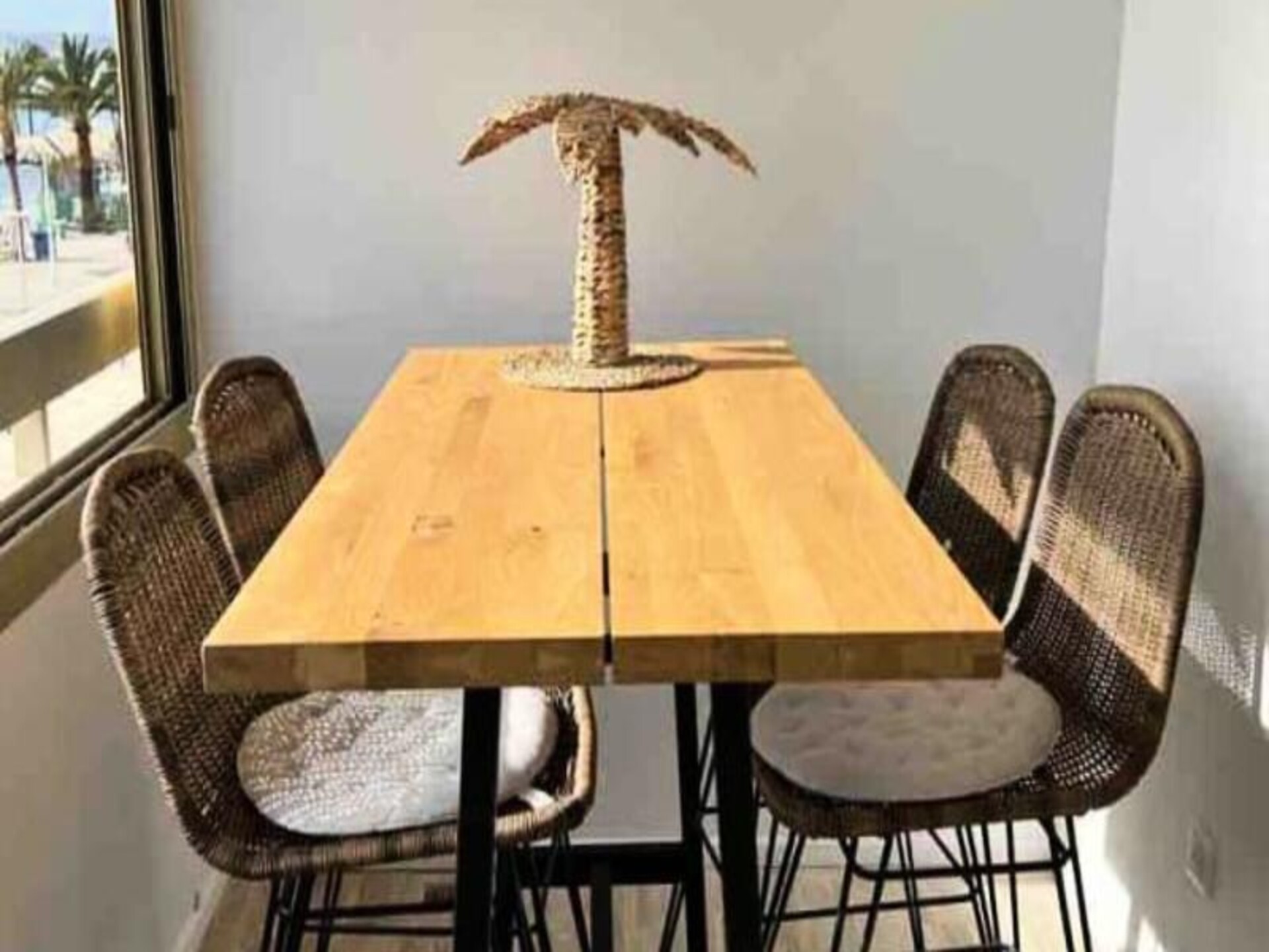 Gerenoveerd appartement met zeezicht en terras in Saint-Laurent-du-Var - foto 24