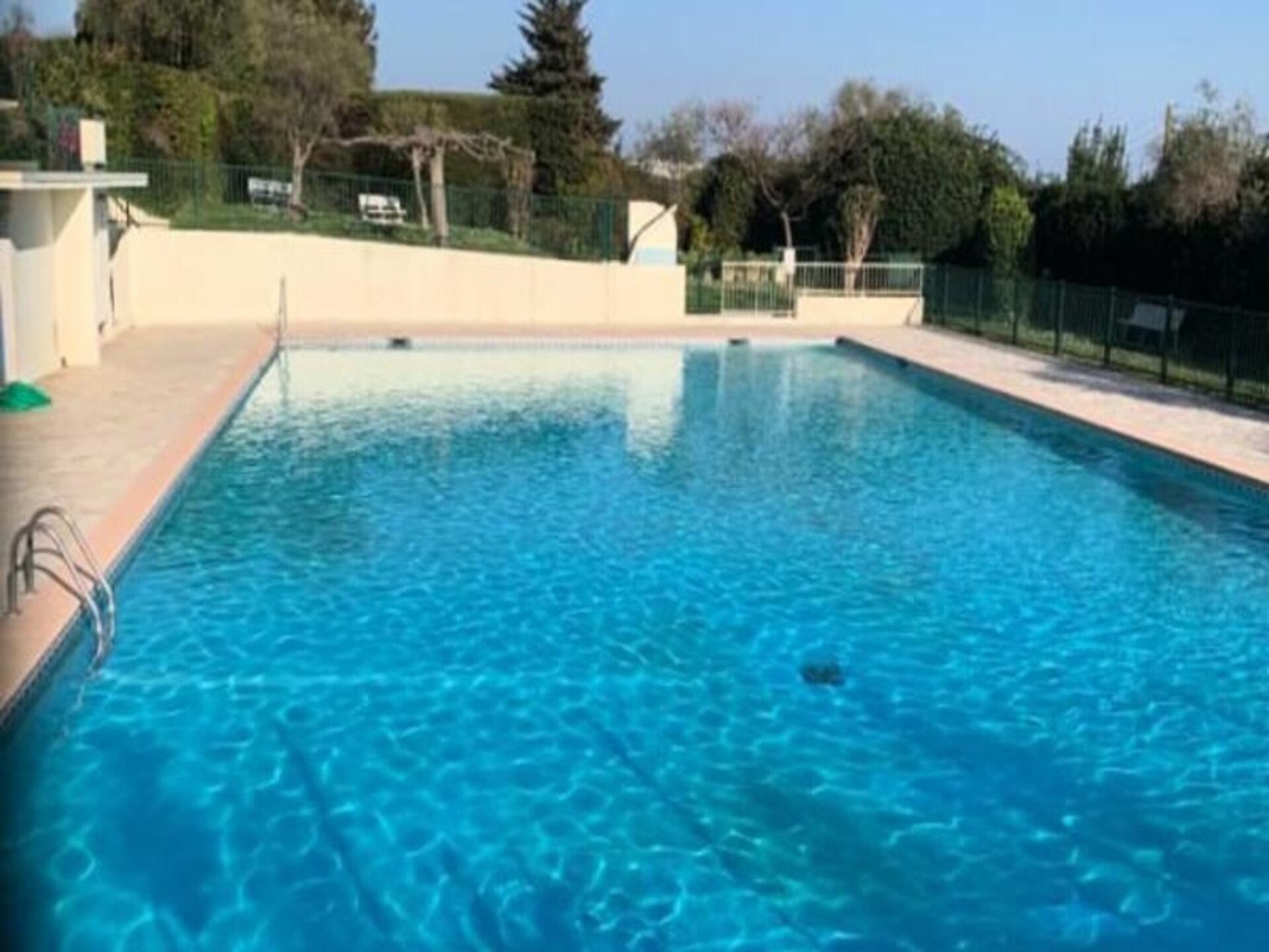 Panoramisch appartement op 12e etage met uitzicht over haven en zee in Antibes - foto 20