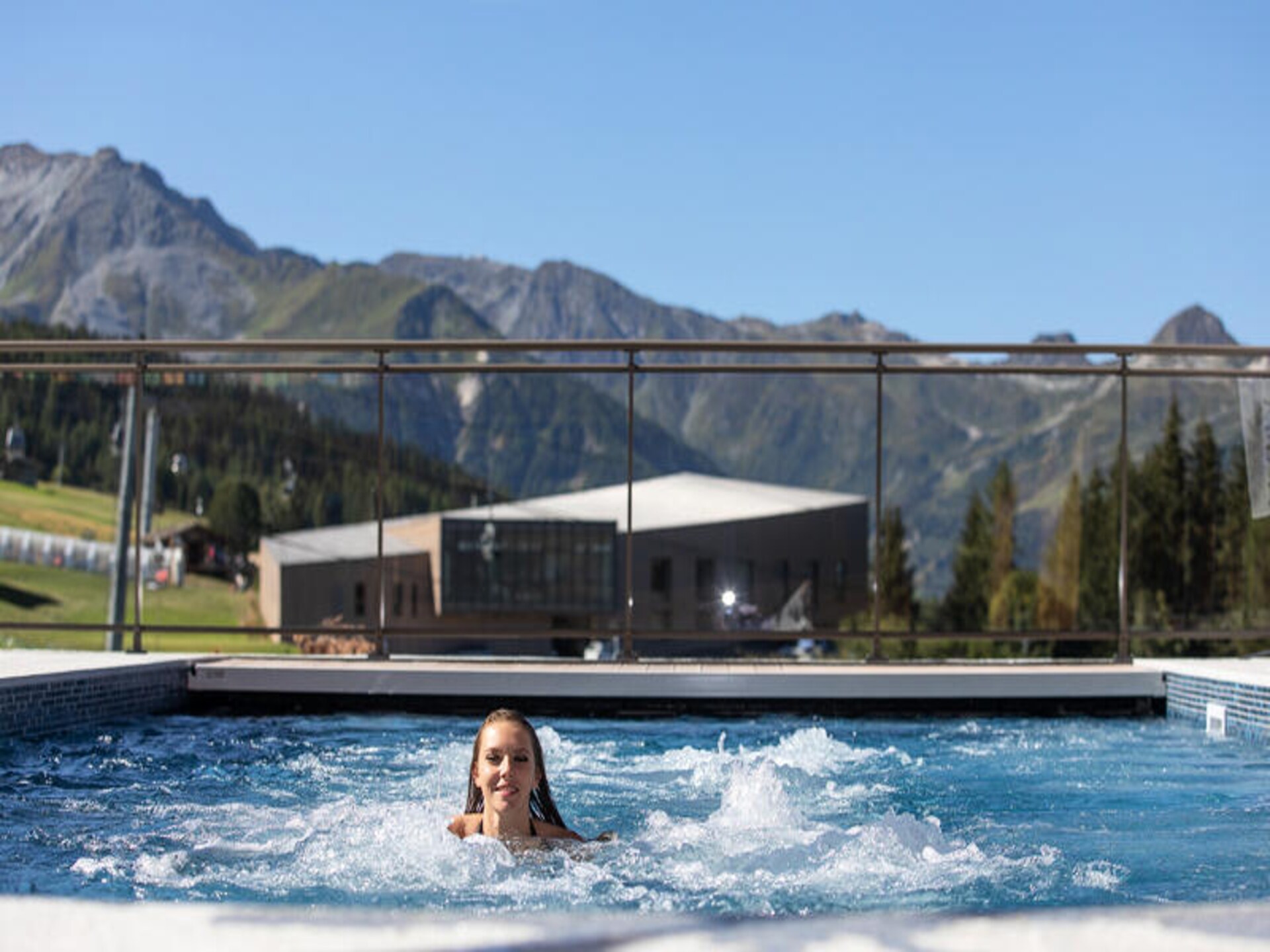 Luxe 6-persoons appartement in Arc 1800 met zwembad en uitzicht op de Mont-Blanc - foto 1