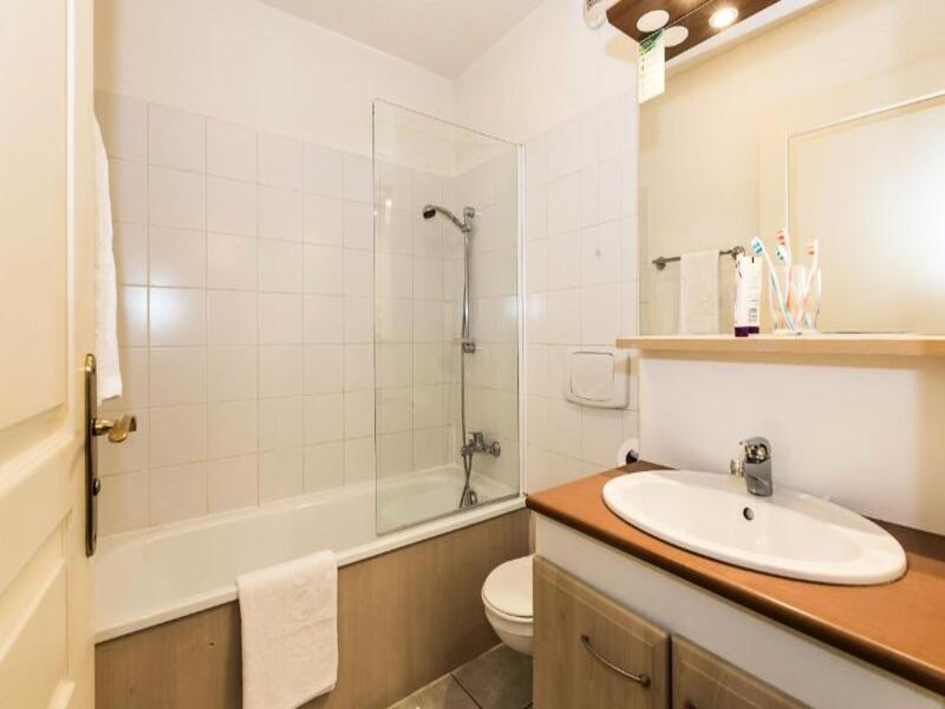 Charmant appartement in Résidence Odalys Les Chalets d'Evian aan het meer - foto 18