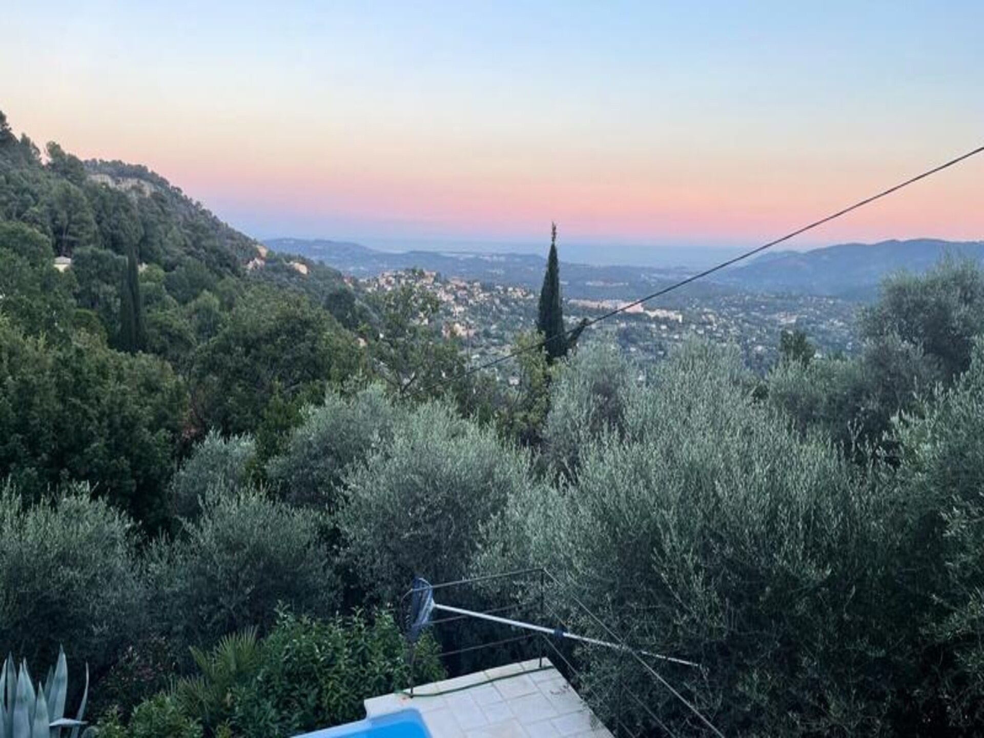 Provençaalse villa met panoramisch uitzicht over de Baai van Cannes - foto 27