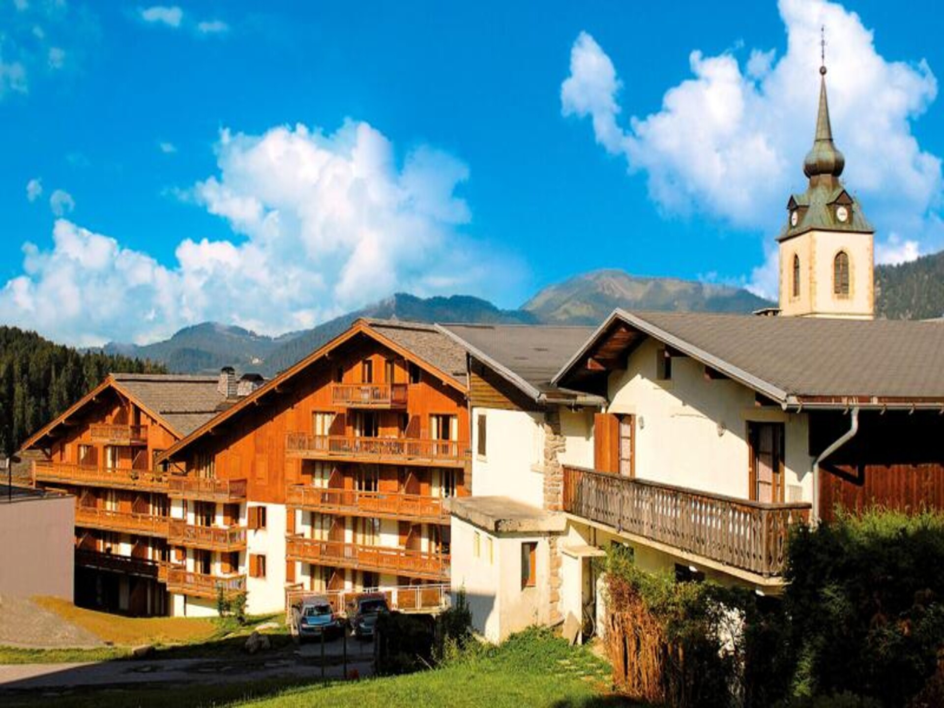 Authentiek chalet voor 6 in Notre-Dame-de-Bellecombe met ruime tuin - foto 3