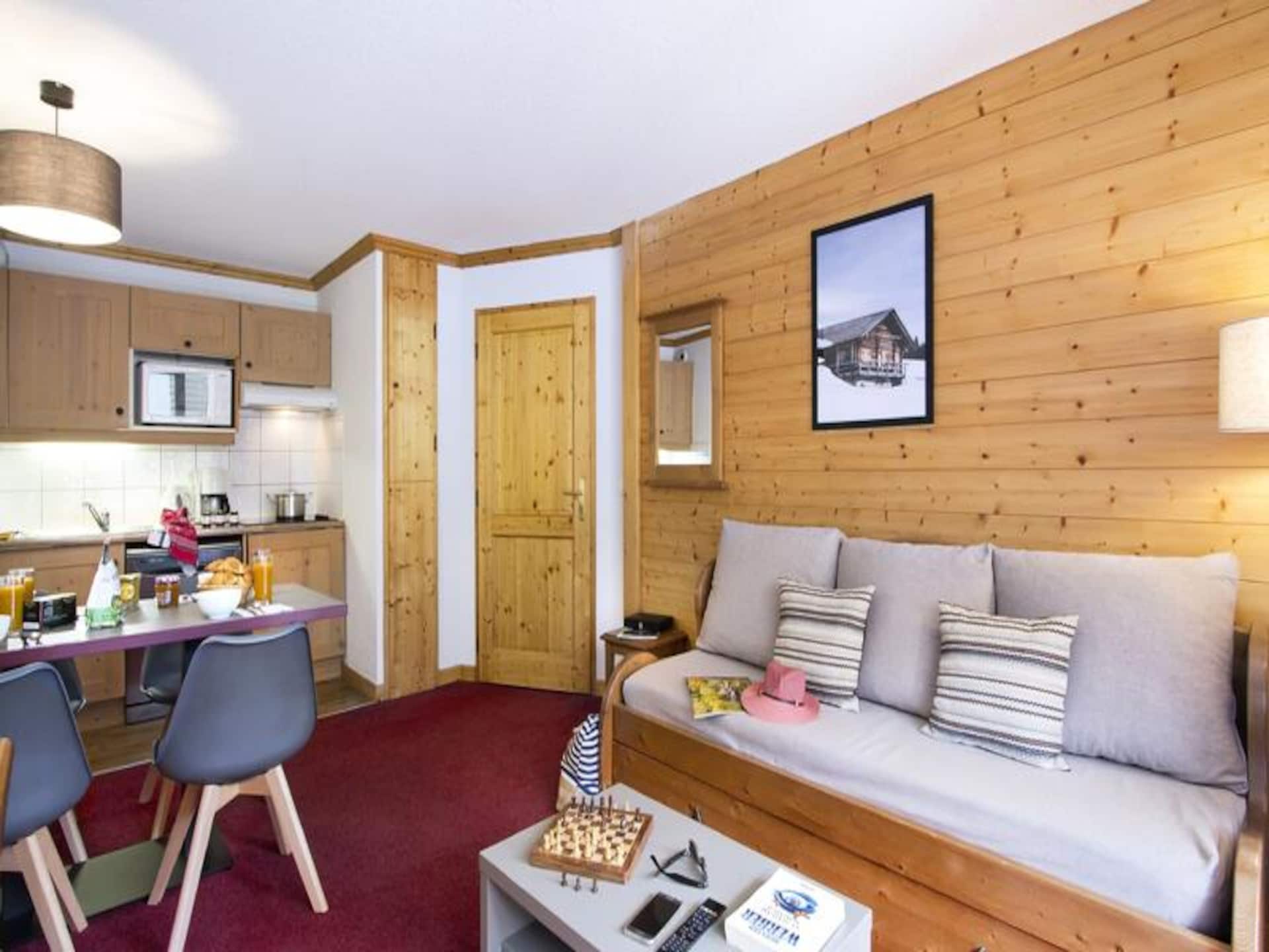 Authentiek chalet voor 6 in Notre-Dame-de-Bellecombe met ruime tuin - foto 9