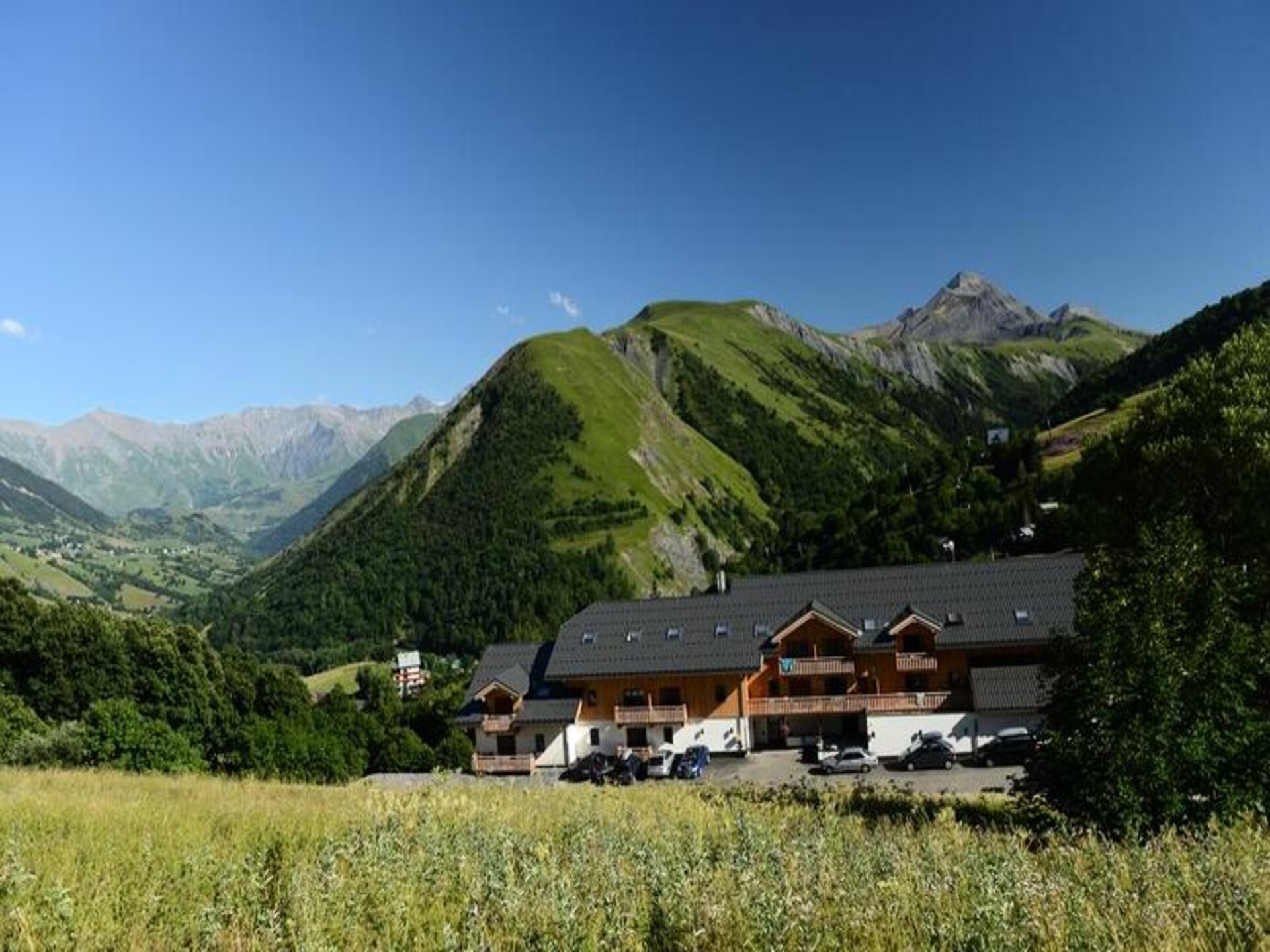 Authentiek bergappartement voor 6 in Saint Sorlin d'Arves met zwembad - foto 2
