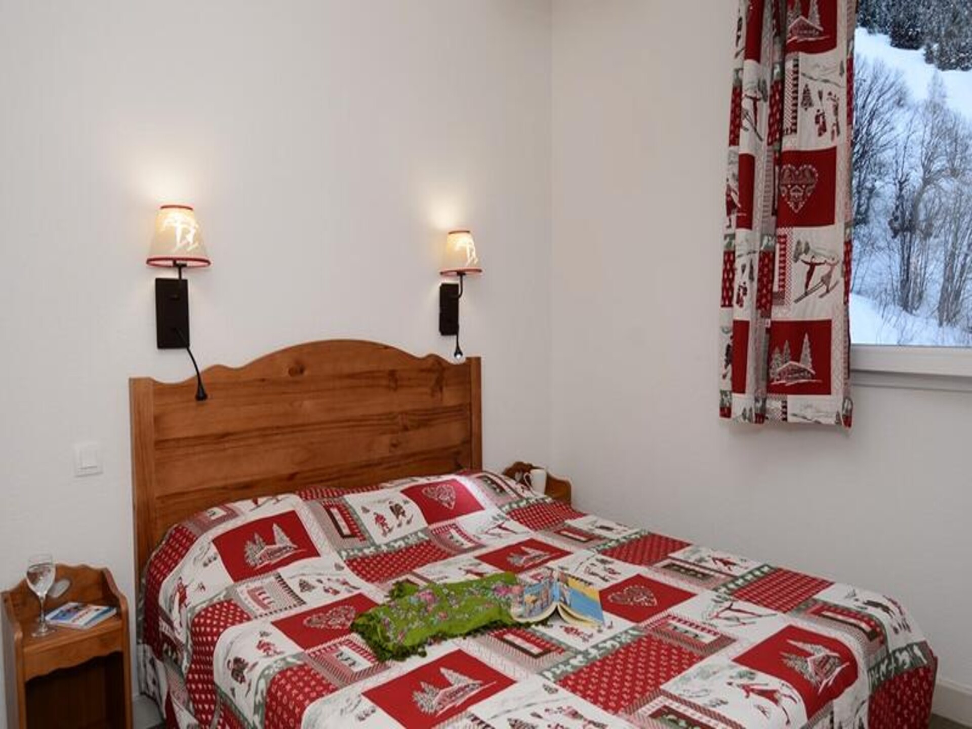 Authentiek bergappartement voor 6 in Saint Sorlin d'Arves met zwembad - foto 12