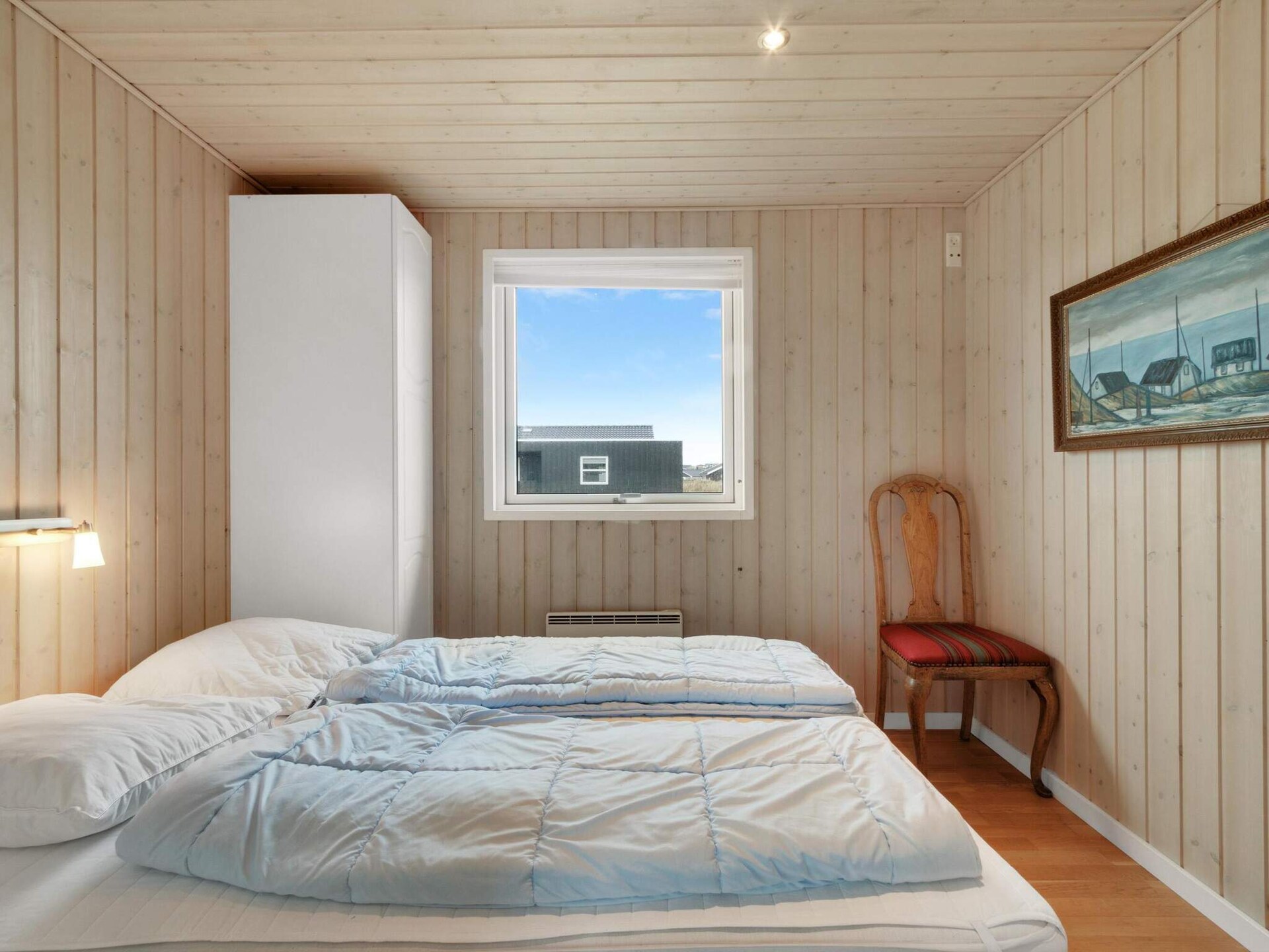 Licht, vrijstaand vakantiehuis op 600m van de zee bij Løkken - foto 21
