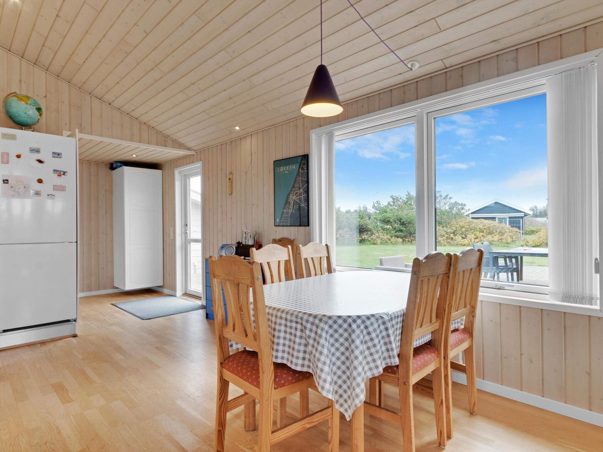 Licht, vrijstaand vakantiehuis op 600m van de zee bij Løkken - foto 14