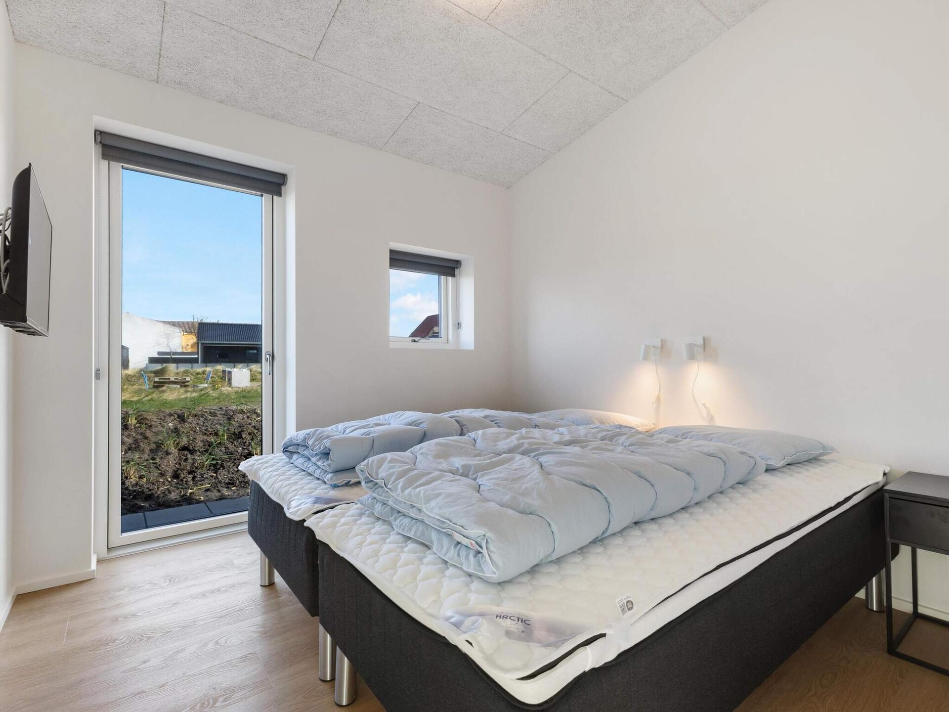 Luxe nieuw vakantiehuis op 600 meter van het strand in Løkken - foto 16