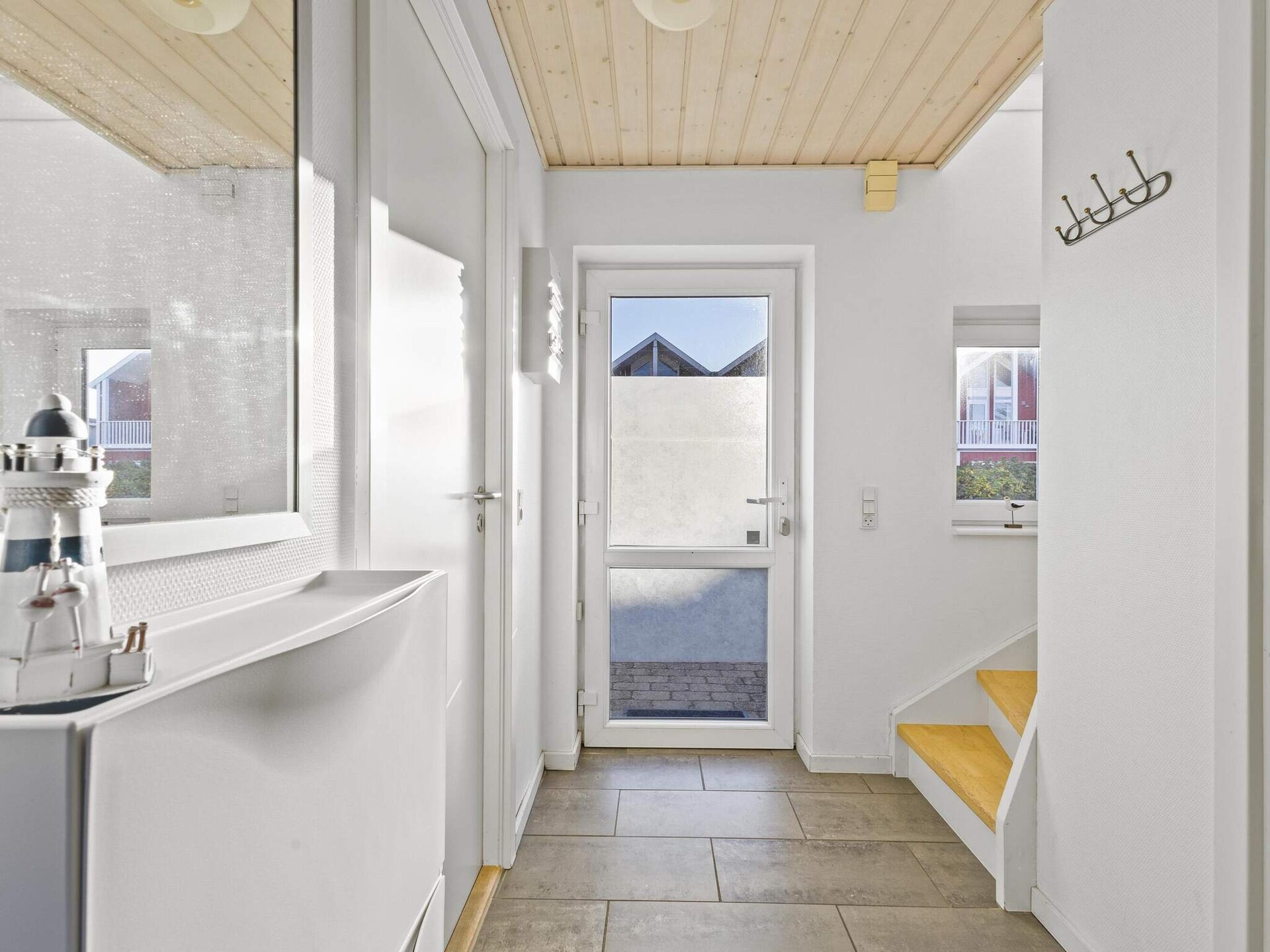 Sfeervol vakantiehuis met balkon op 1,2 km van strand in Løkken - foto 16