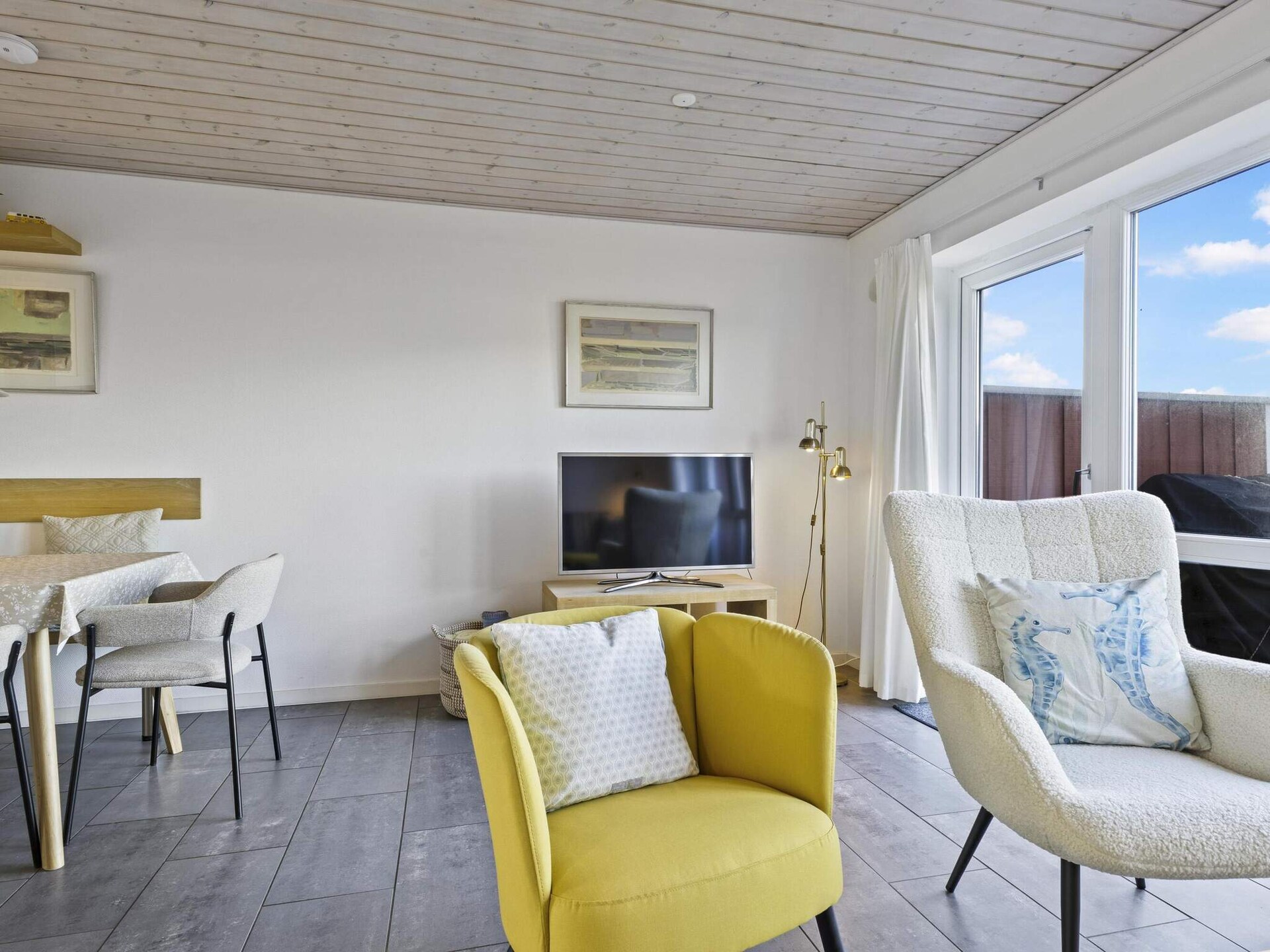 Sfeervol vakantiehuis met balkon op 1,2 km van strand in Løkken - foto 9