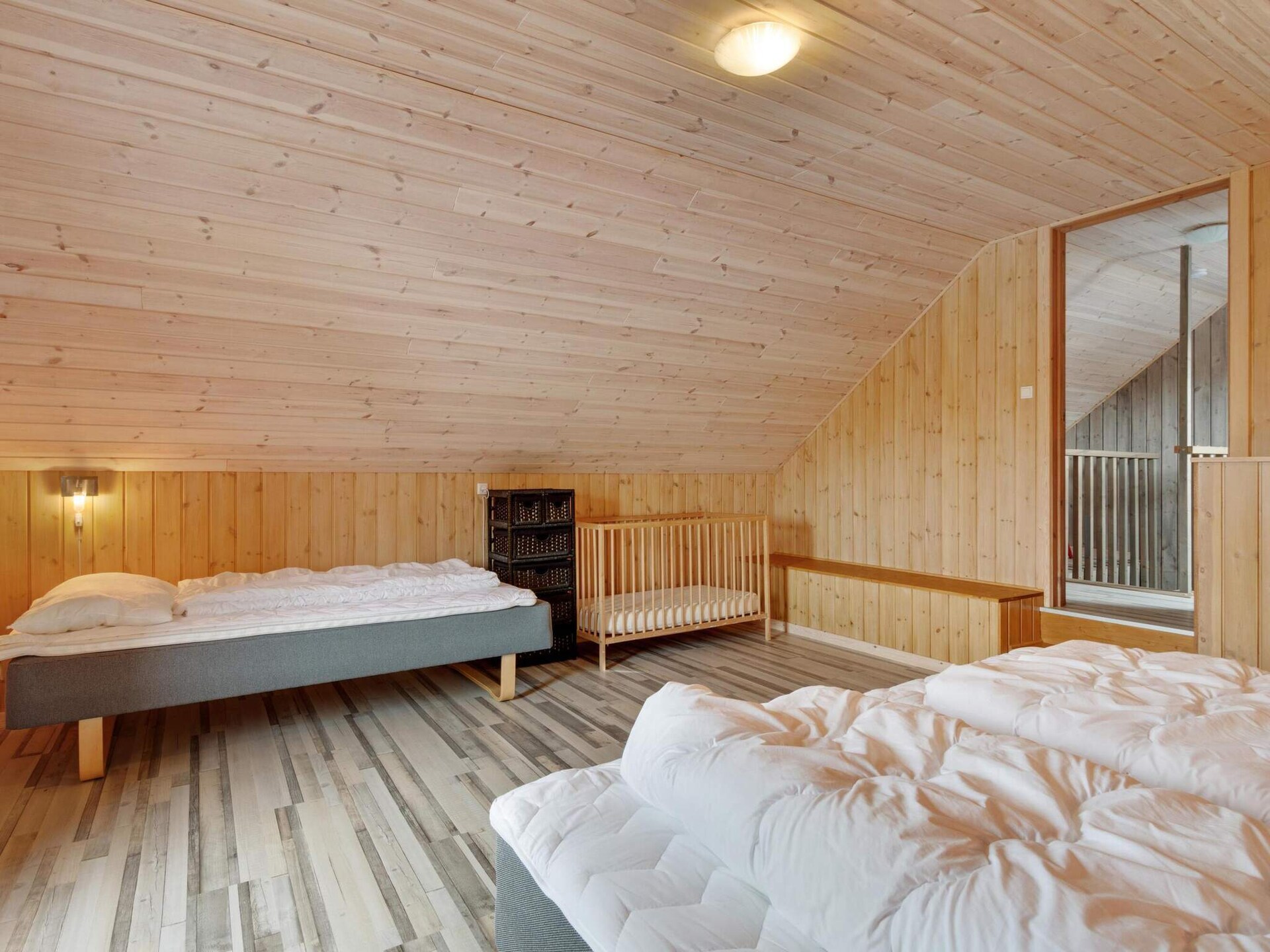 Gerenoveerd vakantiehuis bij Løkken met whirlpool en activiteitenruimte - foto 19