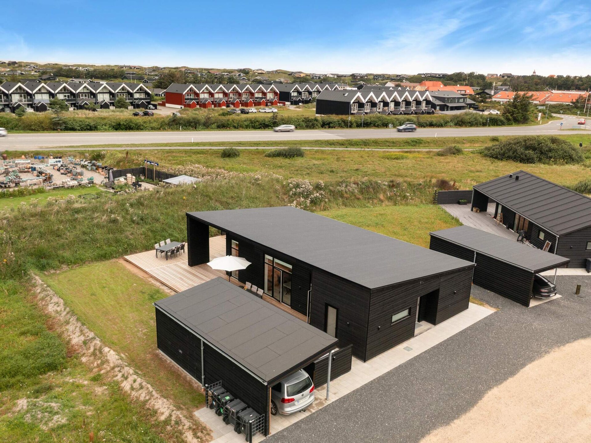 Ruim nieuw vakantiehuis nabij strand en centrum Løkken - foto 7