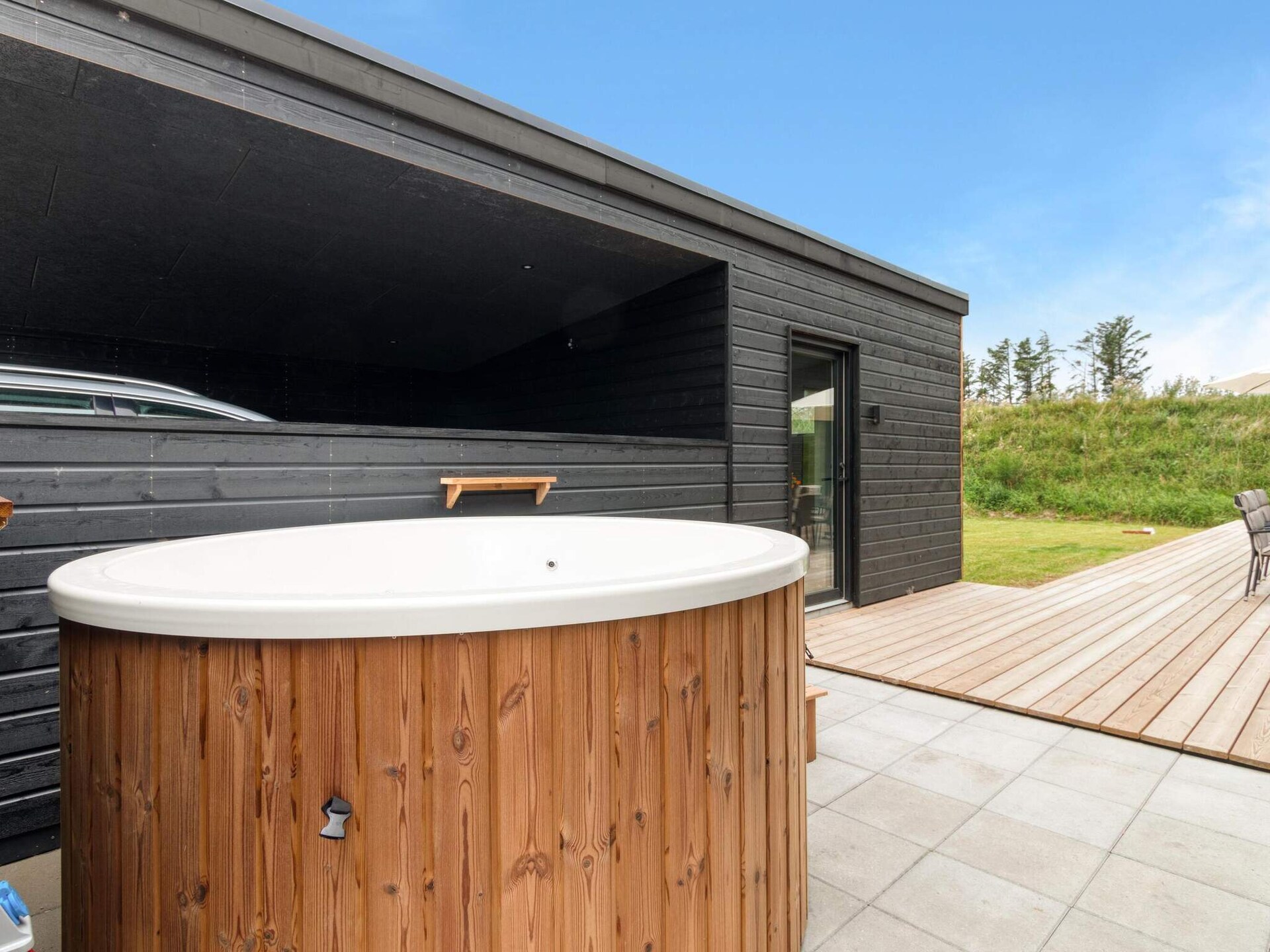 Ruim nieuw vakantiehuis nabij strand en centrum Løkken - foto 4