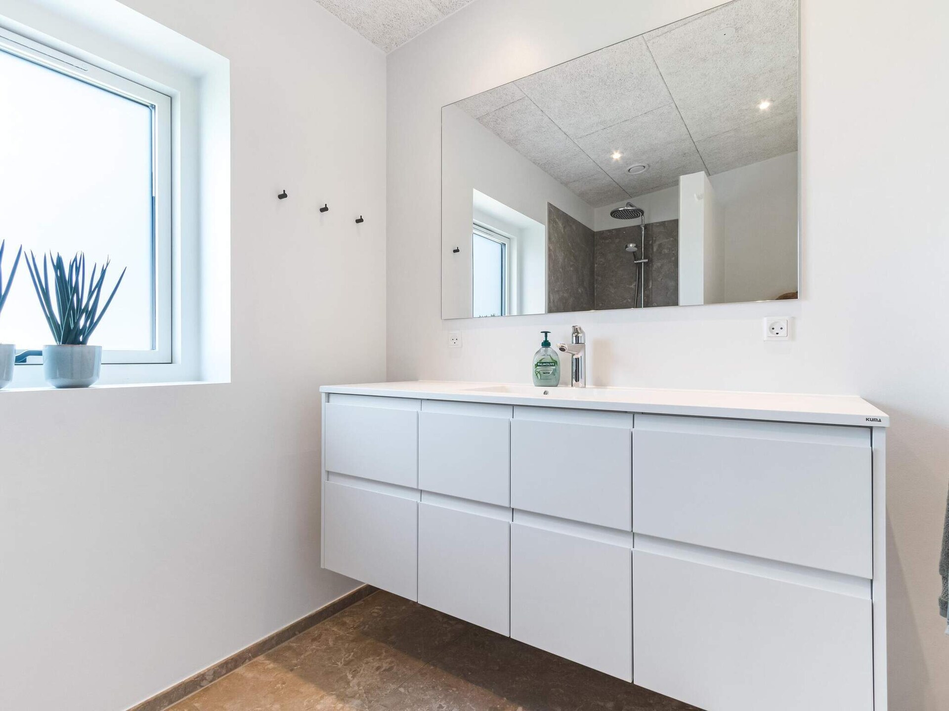 Ruim nieuw vakantiehuis nabij strand en centrum Løkken - foto 19