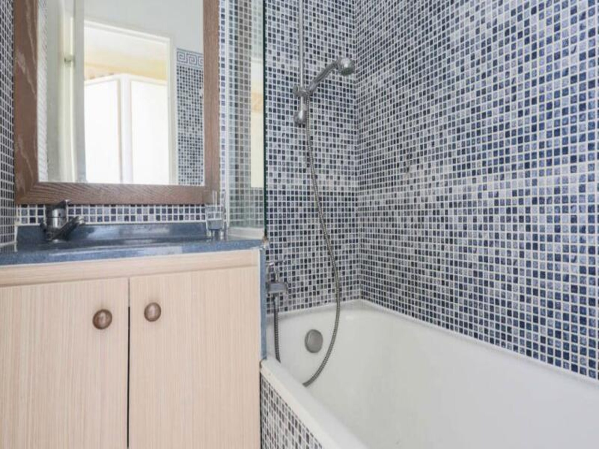 Knus appartement voor 5 in heuvels van Saint-Raphaël, dichtbij stranden - foto 19