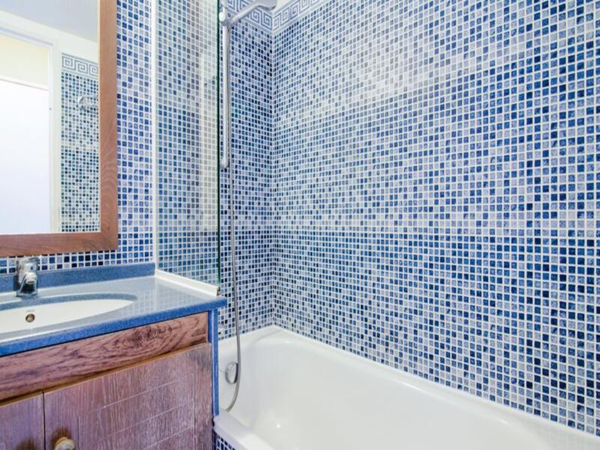 Knus appartement voor 5 in de heuvels van Saint-Raphaël, vlakbij zee - foto 19