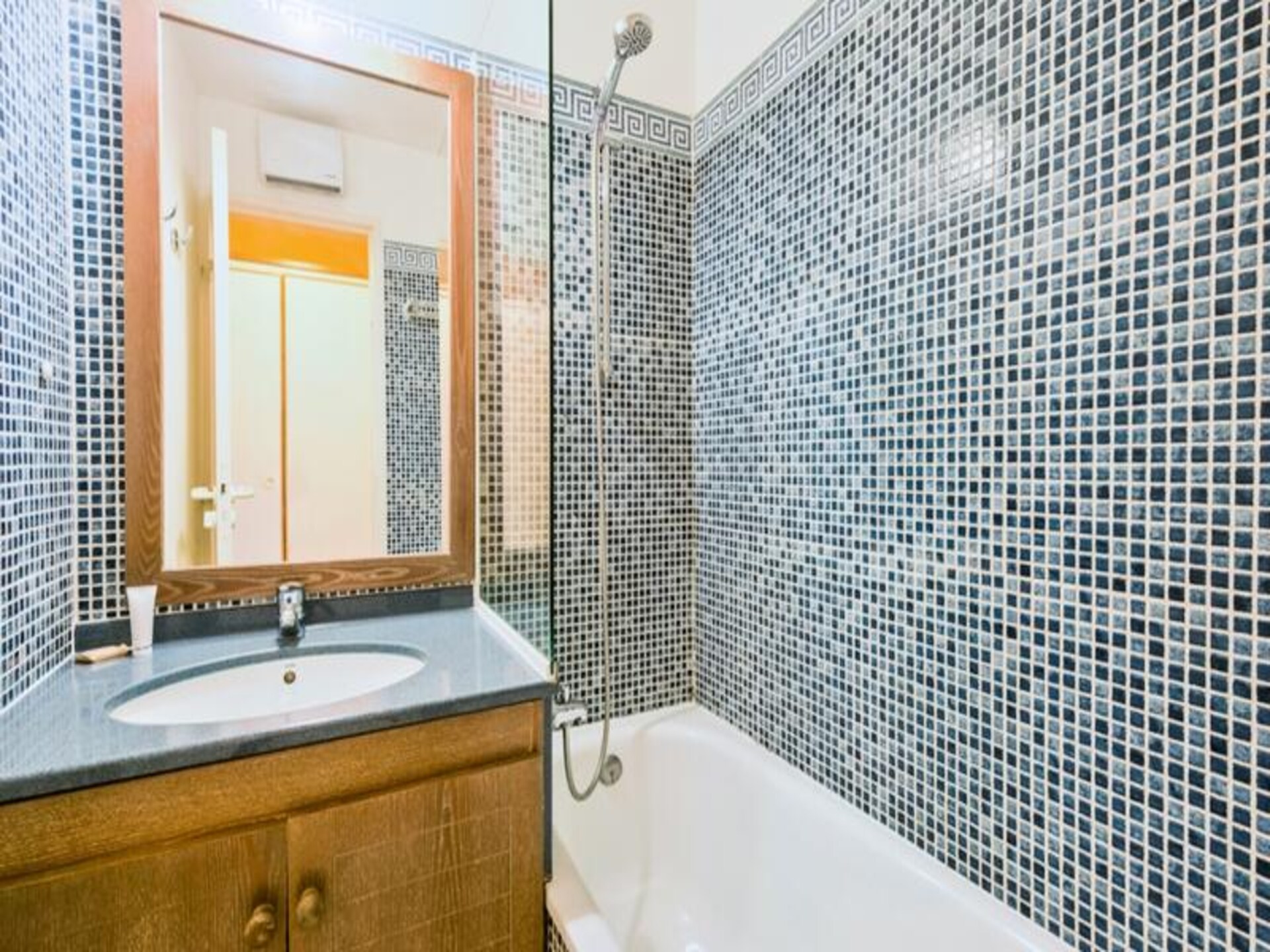 Heuvelachtig appartement voor 7 met zwembaden bij Saint-Raphaël - foto 20