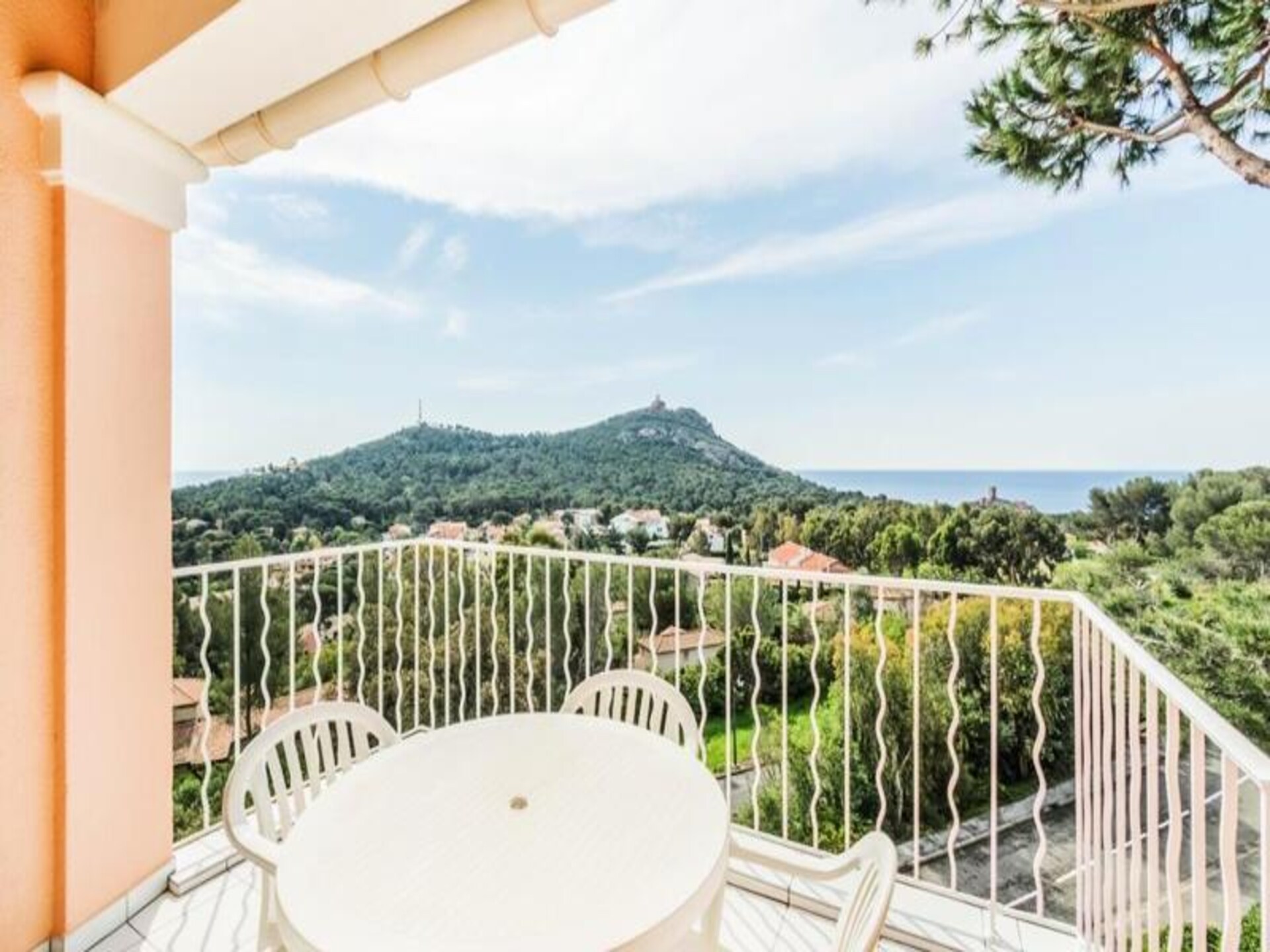 Zonnig appartement op de 3e verdieping met zeezicht en terras in Cap Esterel - foto 23