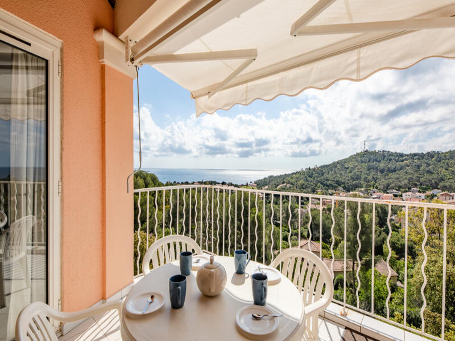Appartement aan de Côte d'Azur met uitzicht op de Middellandse Zee - foto 27